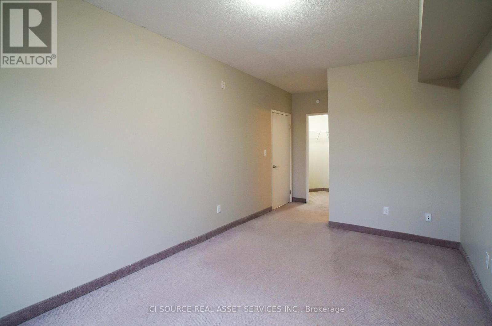 505 - 239 Auburn Drive, Waterloo, Ontario  N2K 0B7 - Photo 9 - X12198230
