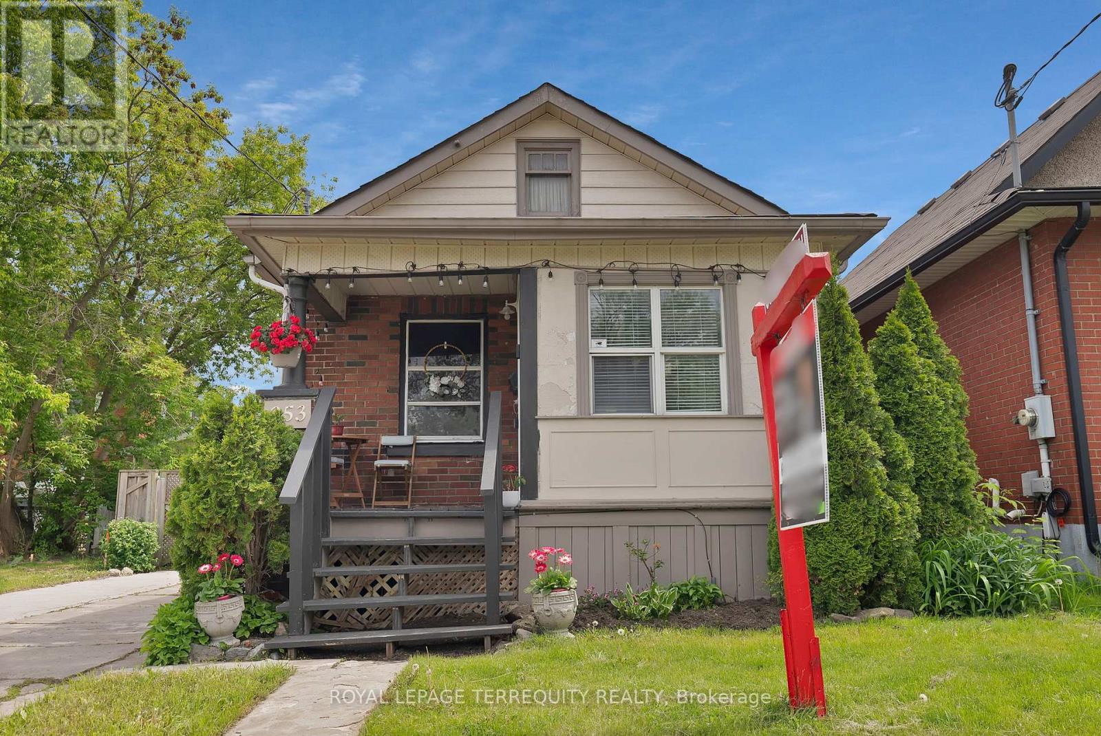 253 Olive Avenue, Oshawa, Ontario  L1H 2P4 - Photo 2 - E12198474