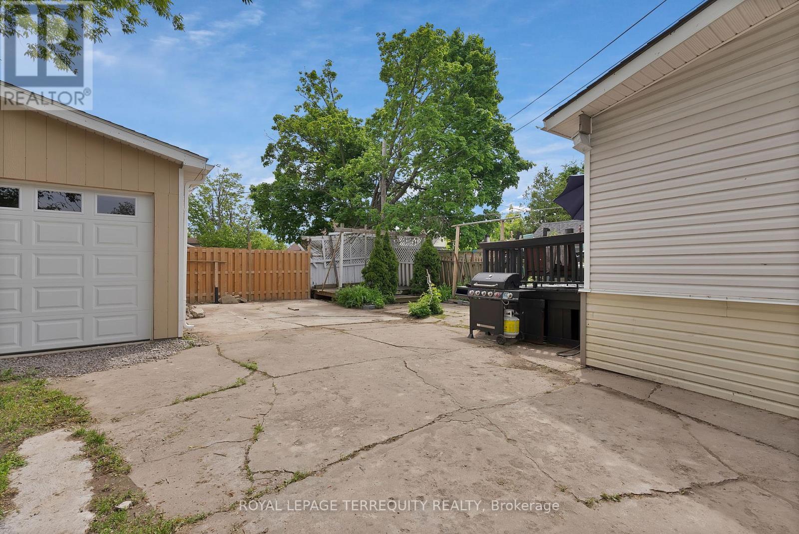 253 Olive Avenue, Oshawa, Ontario  L1H 2P4 - Photo 47 - E12198474