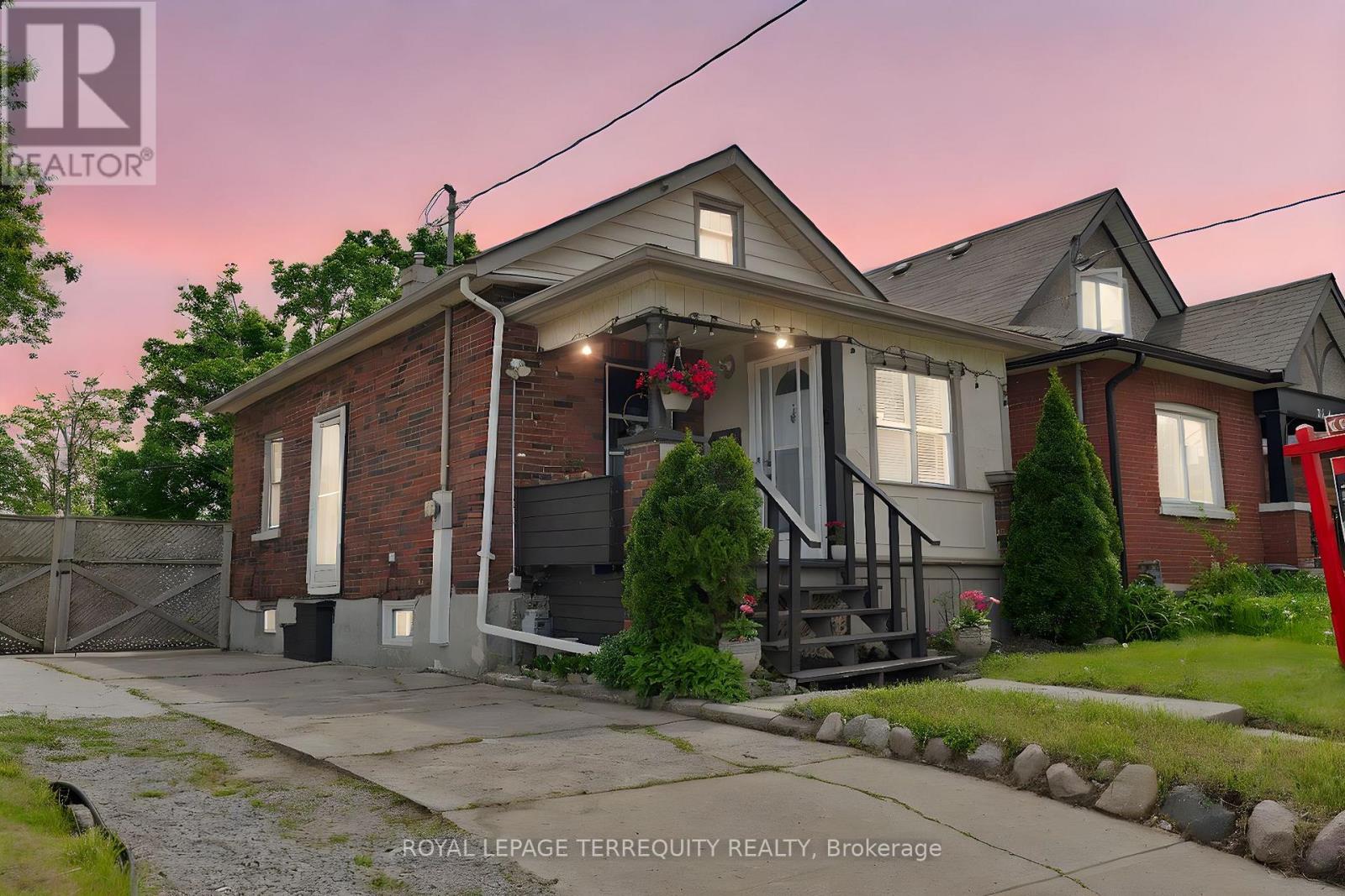 253 Olive Avenue, Oshawa (Central), Ontario  L1H 2P4 - Photo 7 - E12198474