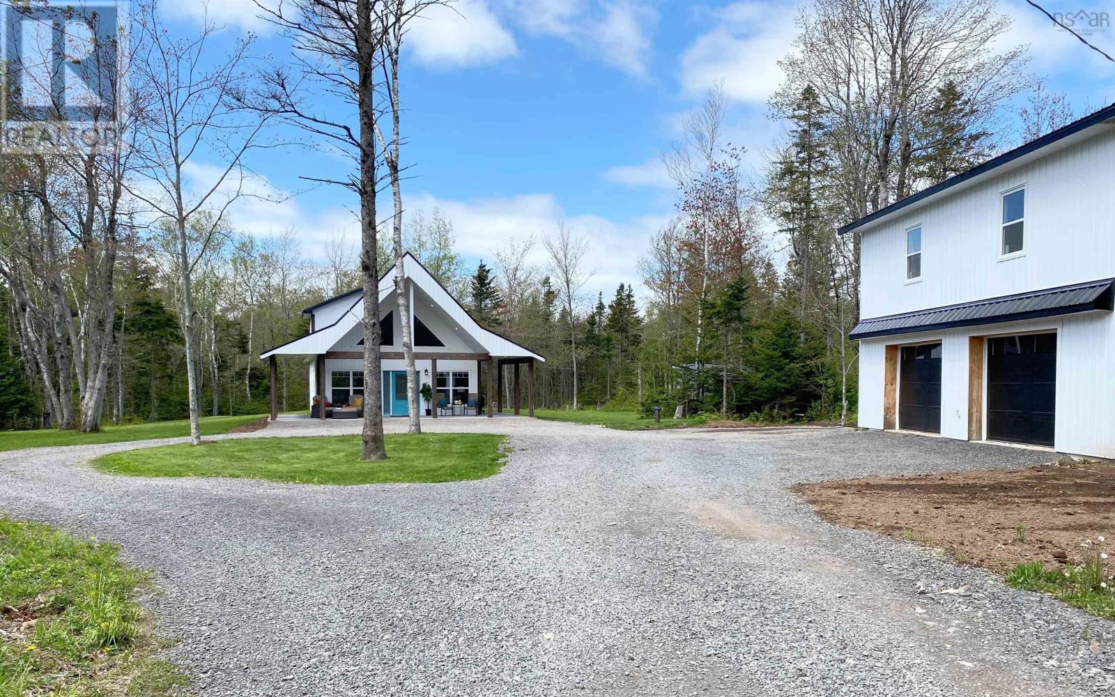 Property at 1707 Brow of Mountain Road image 2