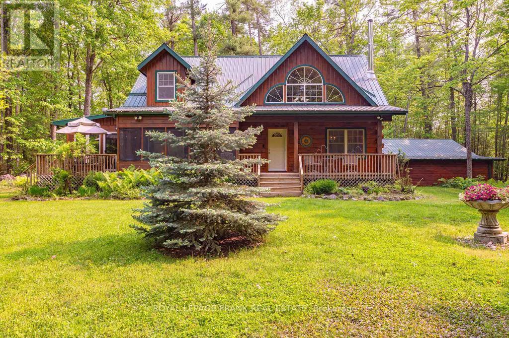 Property at 120 SUGARBUSH CRESCENT image 1