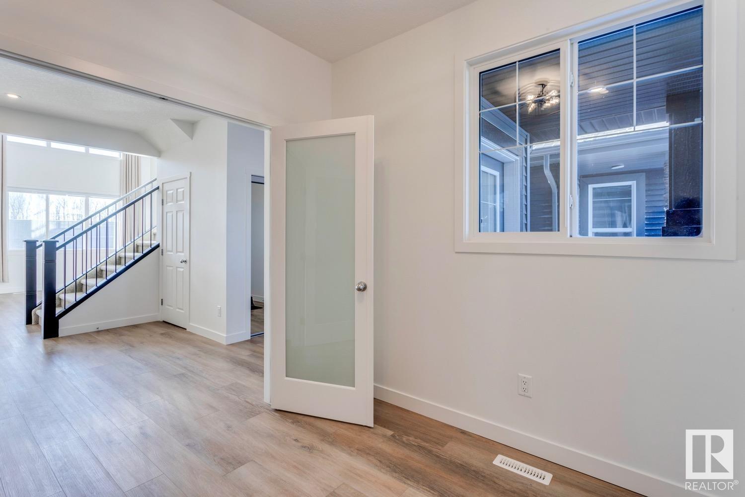 Property at 22223 80 AV NW NW image 3
