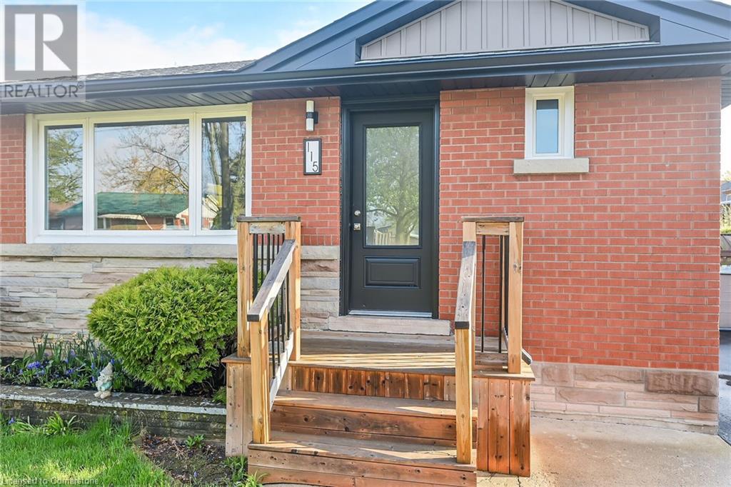 115 Mcelroy Road E, Hamilton, Ontario  L9A 1Z1 - Photo 3 - 40721668