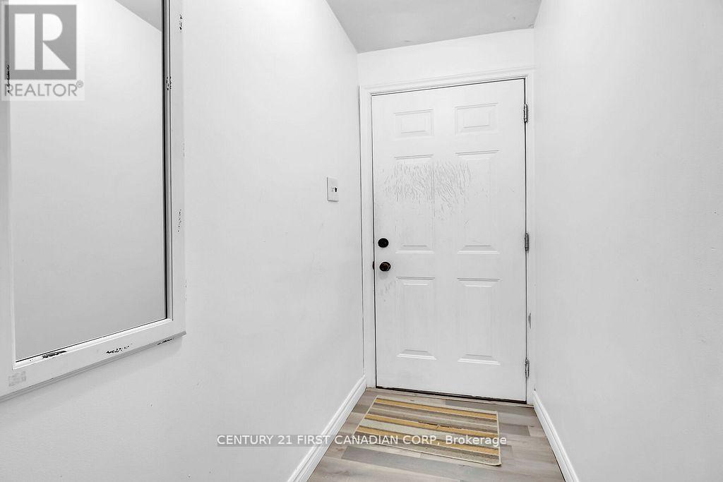 454 Salisbury Street, London East, Ontario N5Y 3B2 - Photo 25 - X12198653