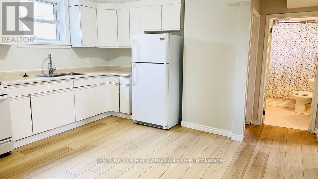 454 Salisbury Street, London East, Ontario N5Y 3B2 - Photo 28 - X12198653