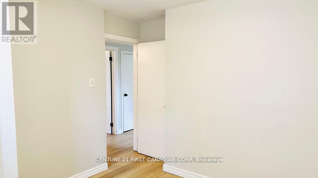 454 Salisbury Street, London East, Ontario N5Y 3B2 - Photo 37 - X12198653