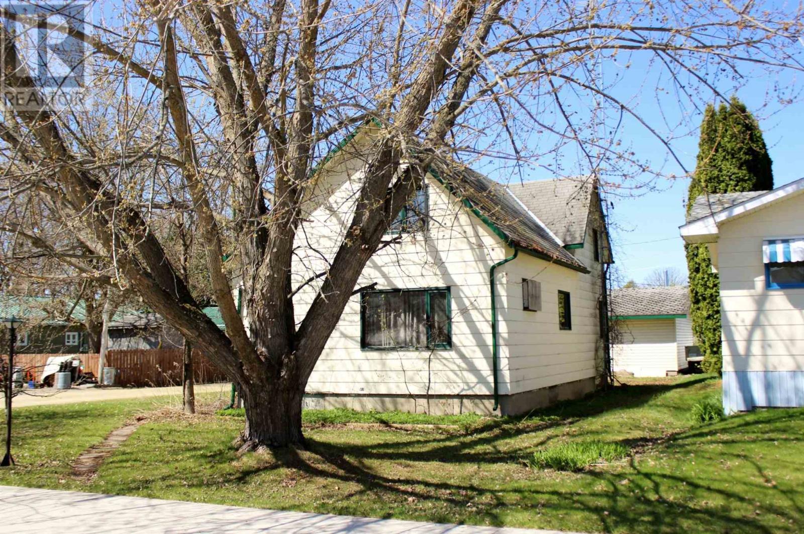 105 Fourth St, Rainy River, Ontario  P0W 1L0 - Photo 3 - TB251055