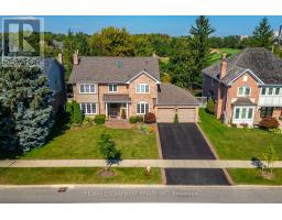 2049 COUNTRY CLUB DRIVE, Burlington, Ontario