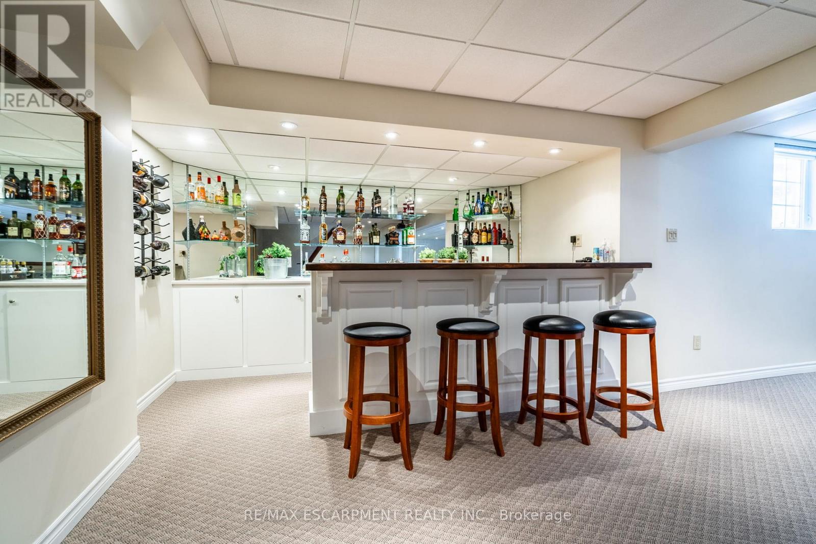 2049 Country Club Drive, Burlington, Ontario  L7M 3Z2 - Photo 45 - W12162542