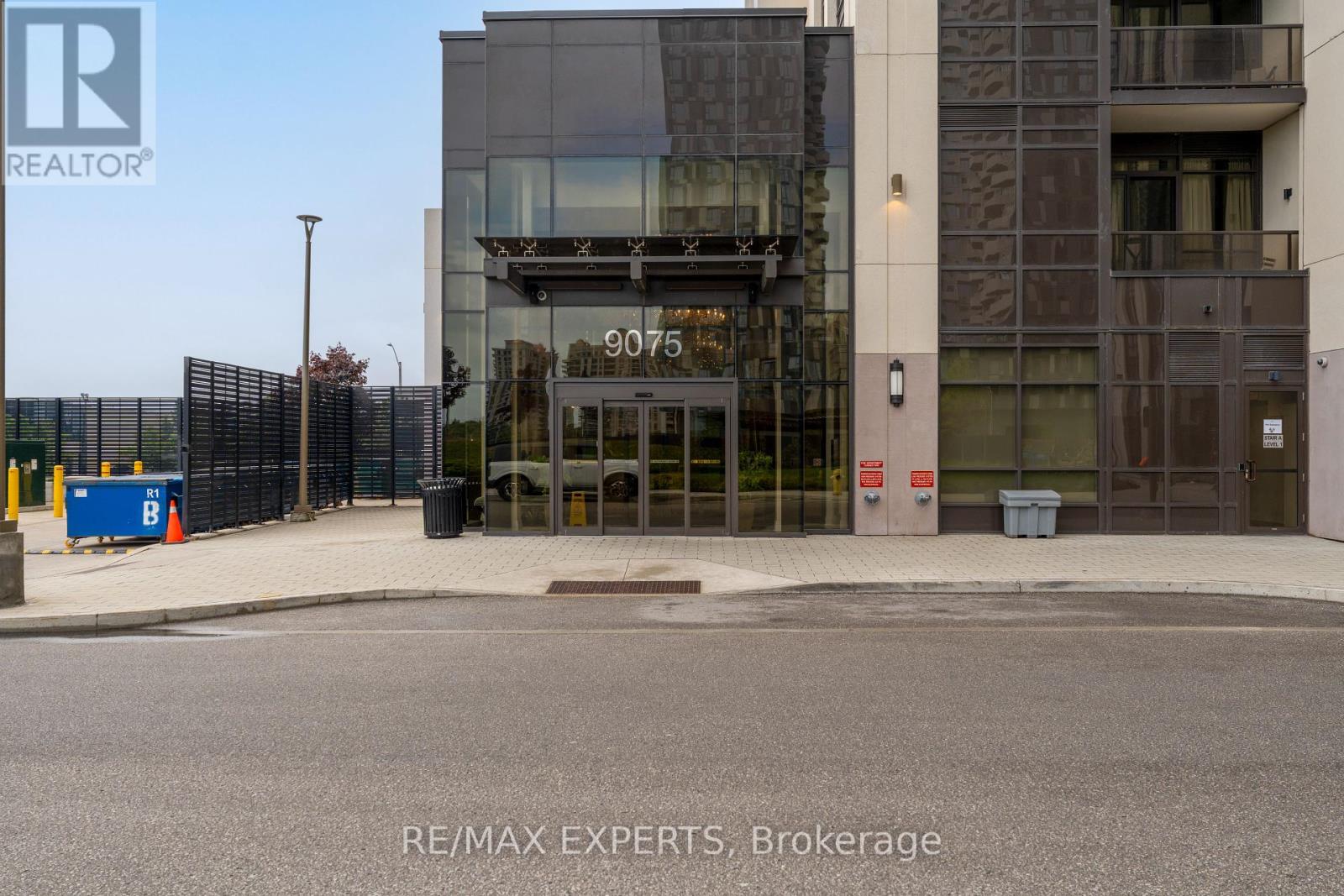 1004 - 9075 Jane Street, Vaughan, Ontario  L4K 0L7 - Photo 3 - N12198489