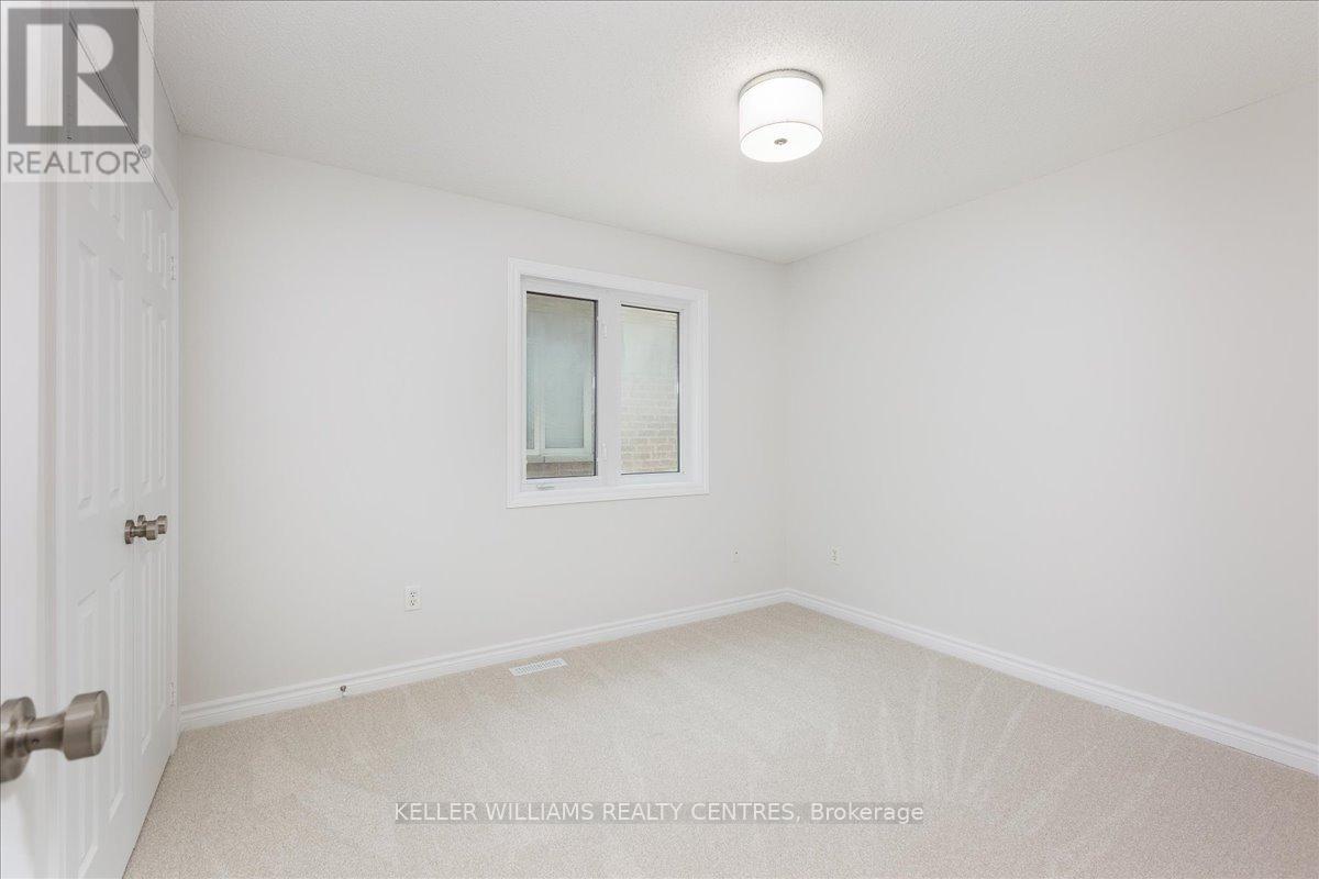 3 Laurelbank Crescent, Georgina (Keswick North), Ontario  L4P 4H6 - Photo 25 - N12198532