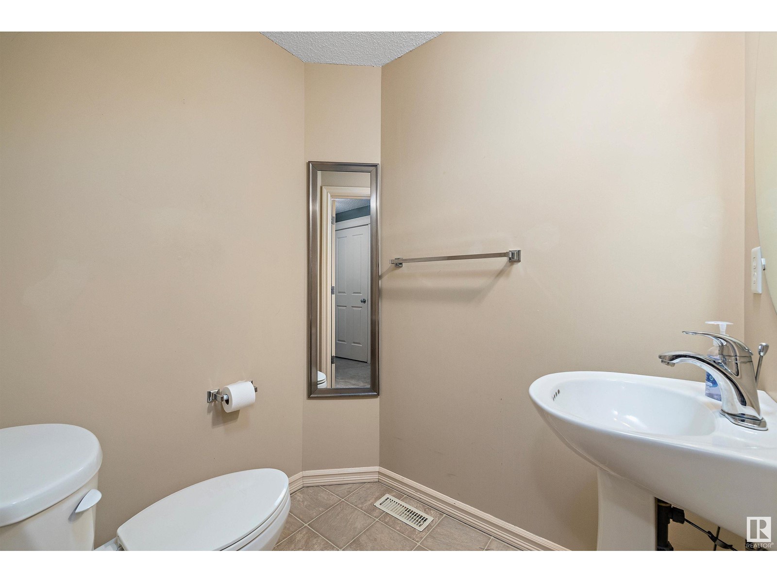 4514 163a Av Nw, Edmonton, Alberta  T5Y 3H7 - Photo 19 - E4440231