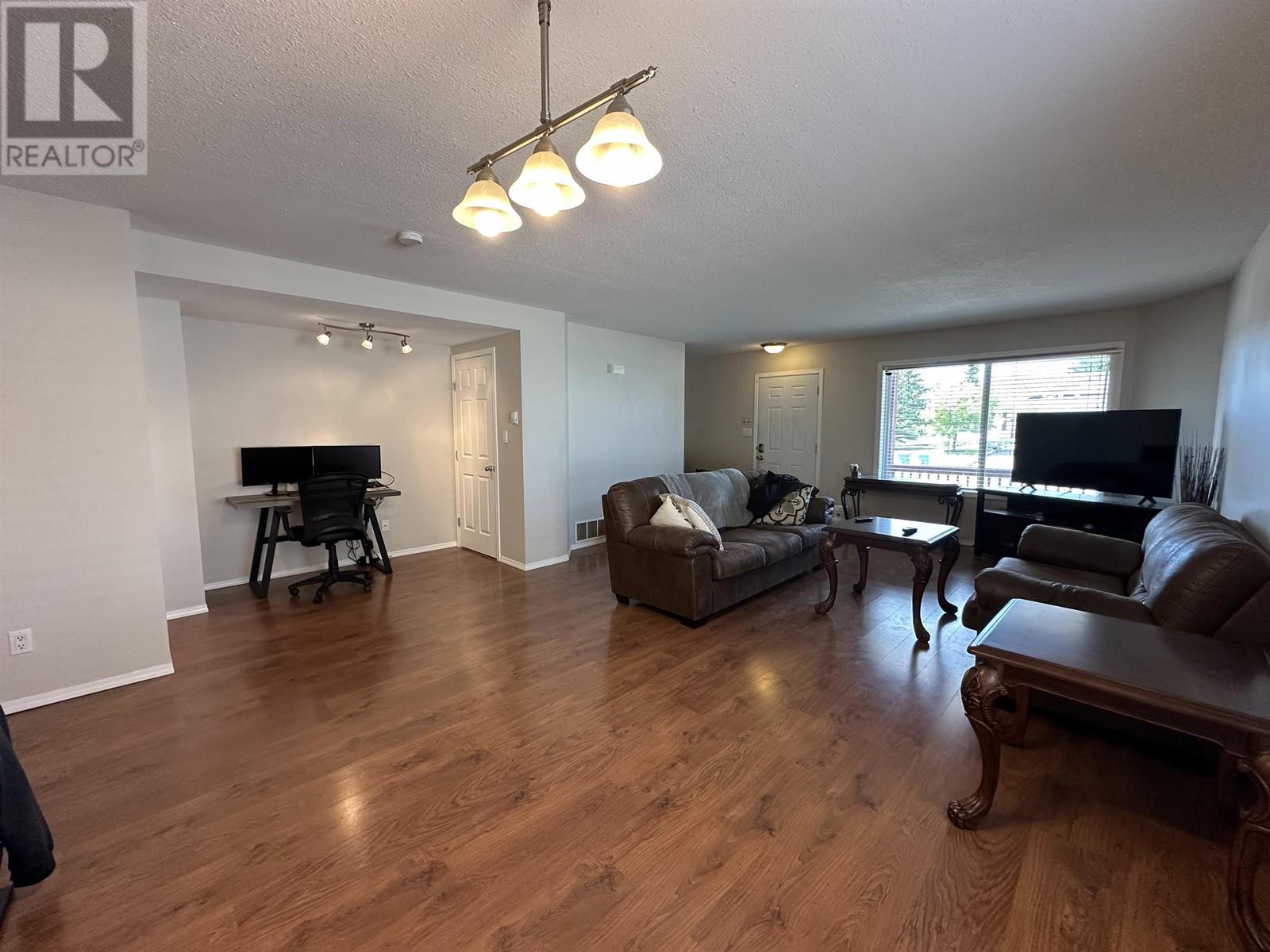 8903-8905 83a Street, Fort St. John, British Columbia  V1J 6M1 - Photo 27 - R3010228