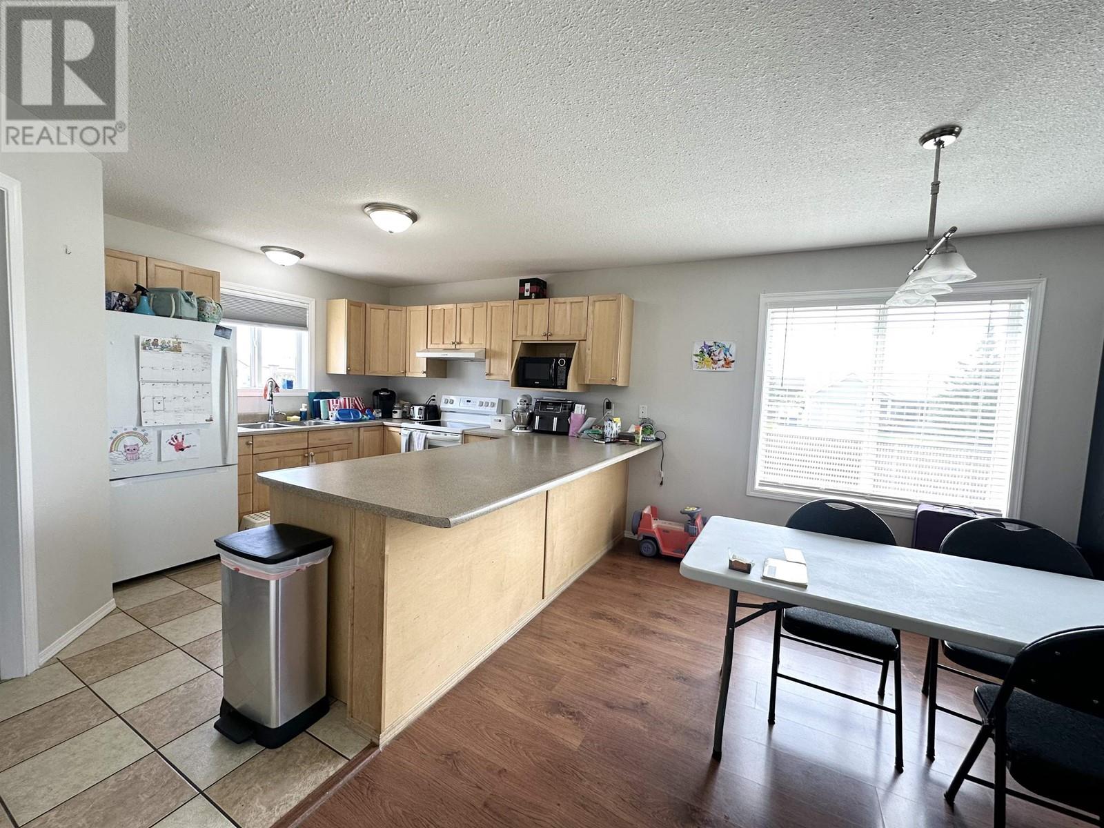 8903-8905 83a Street, Fort St. John, British Columbia  V1J 6M1 - Photo 8 - R3010228