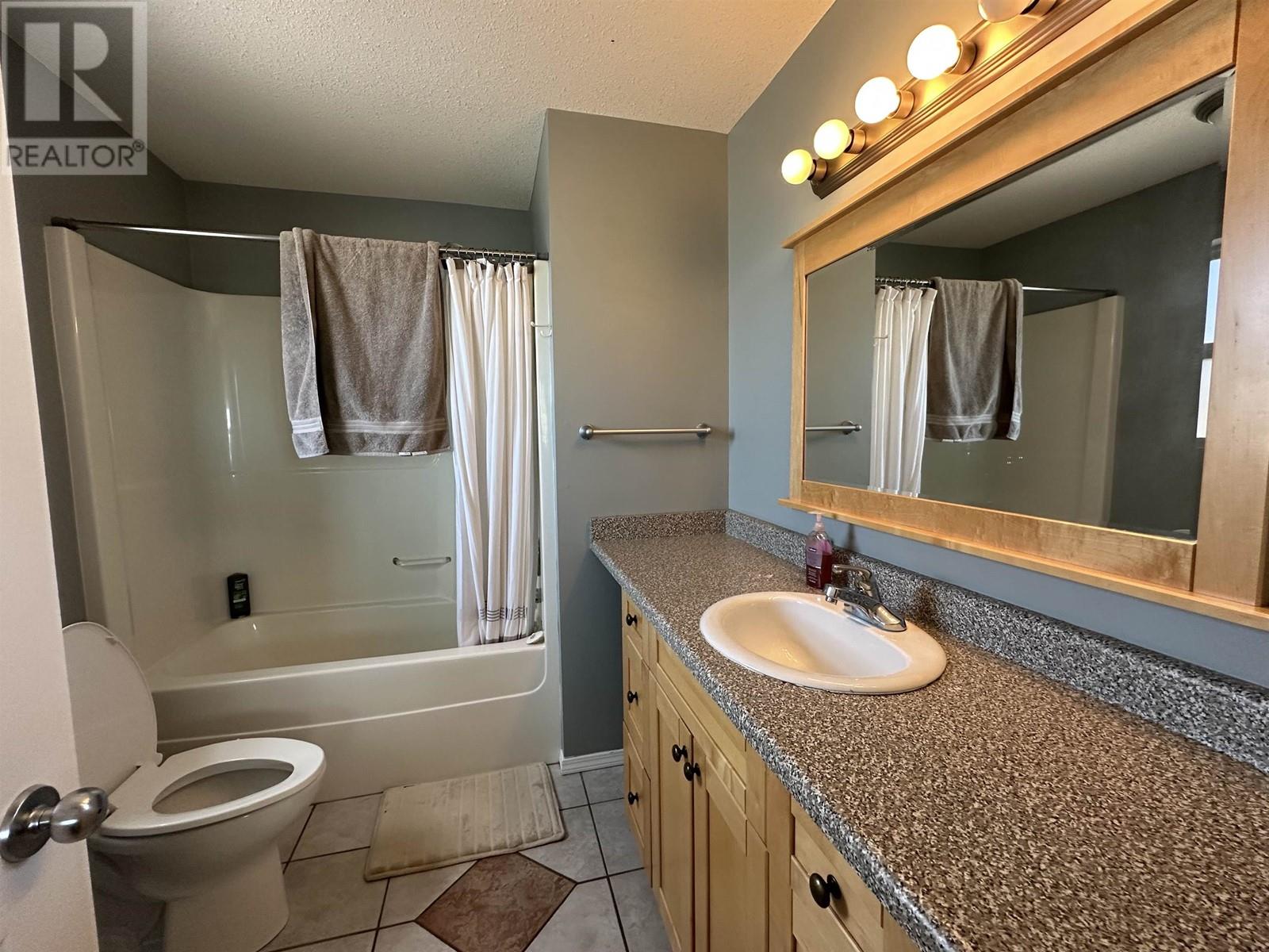 8903-8905 83a Street, Fort St. John, British Columbia  V1J 6M1 - Photo 33 - R3010228