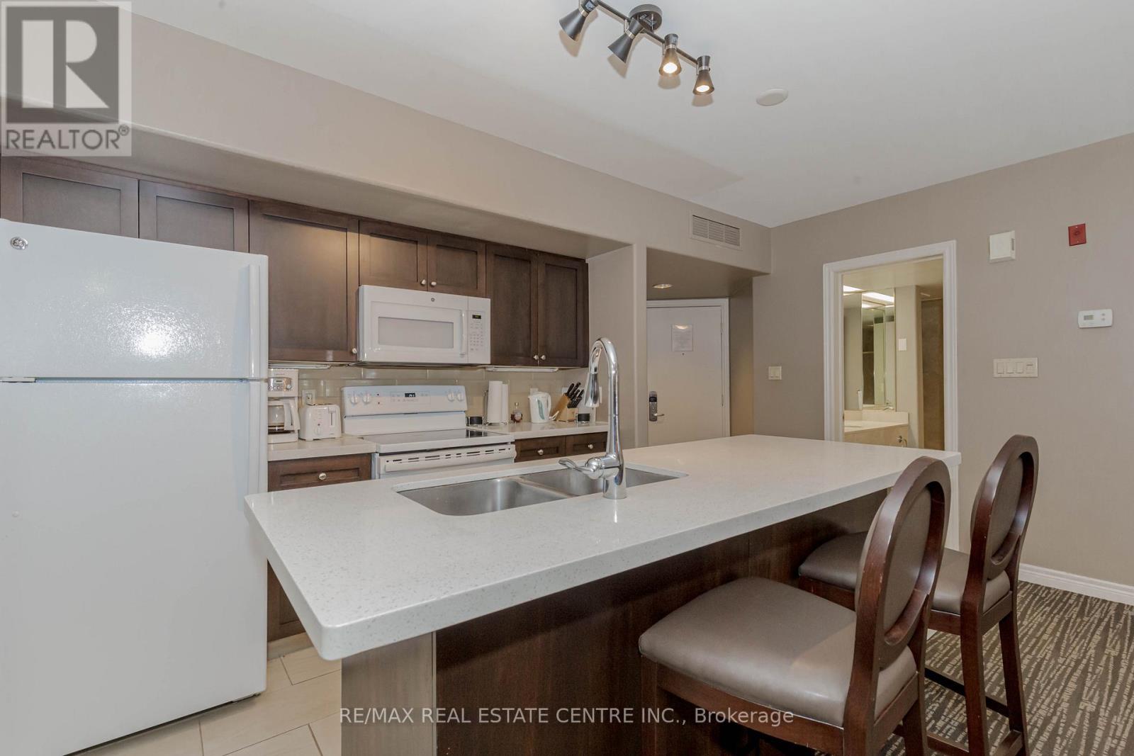 2021 - 90 Highland Drive, Oro-Medonte, Ontario  L0L 2L0 - Photo 8 - S12064610