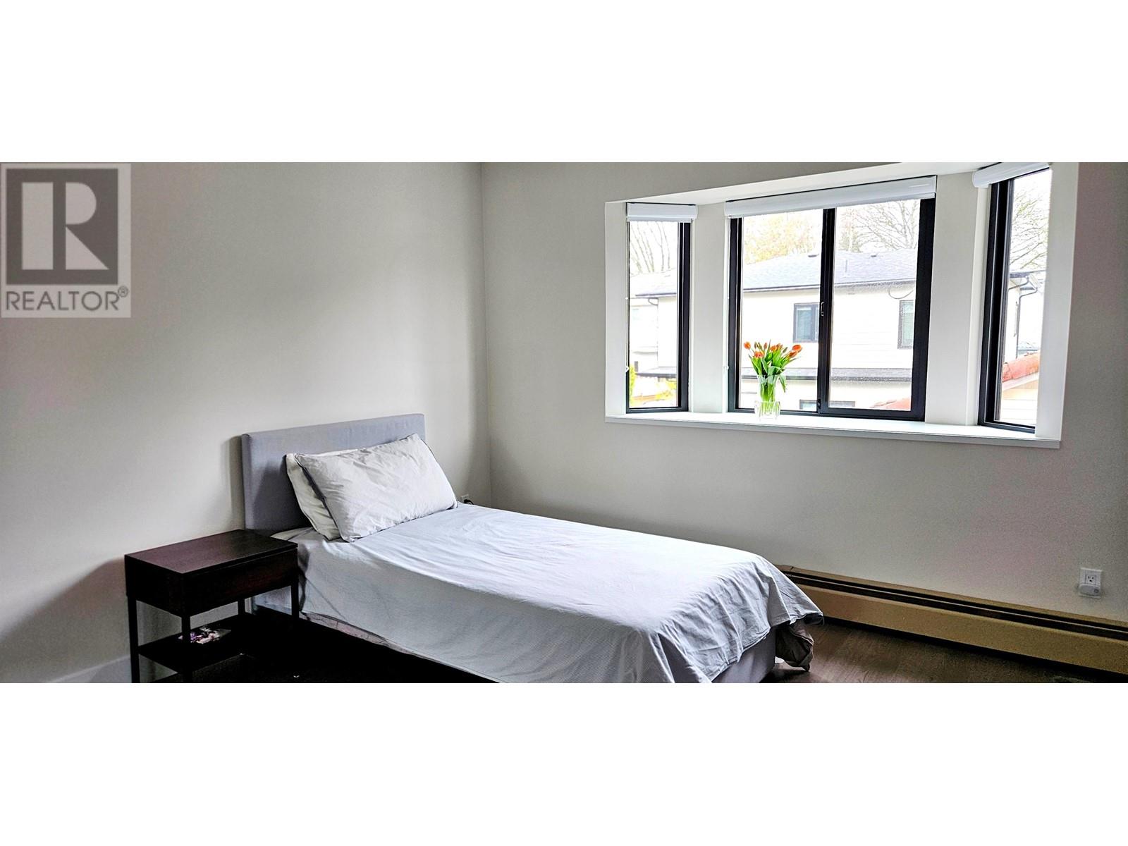 3025 W 12th Avenue, Vancouver, British Columbia  V6K 2R4 - Photo 11 - R3010934