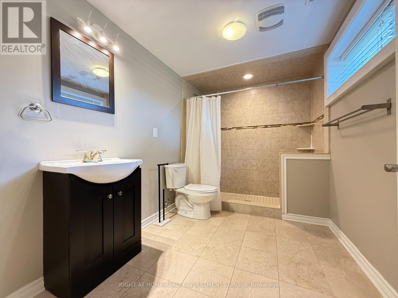 Bsmt - 34 Risdon Court, Toronto, Ontario  M9C 4E7 - Photo 12 - W12198470