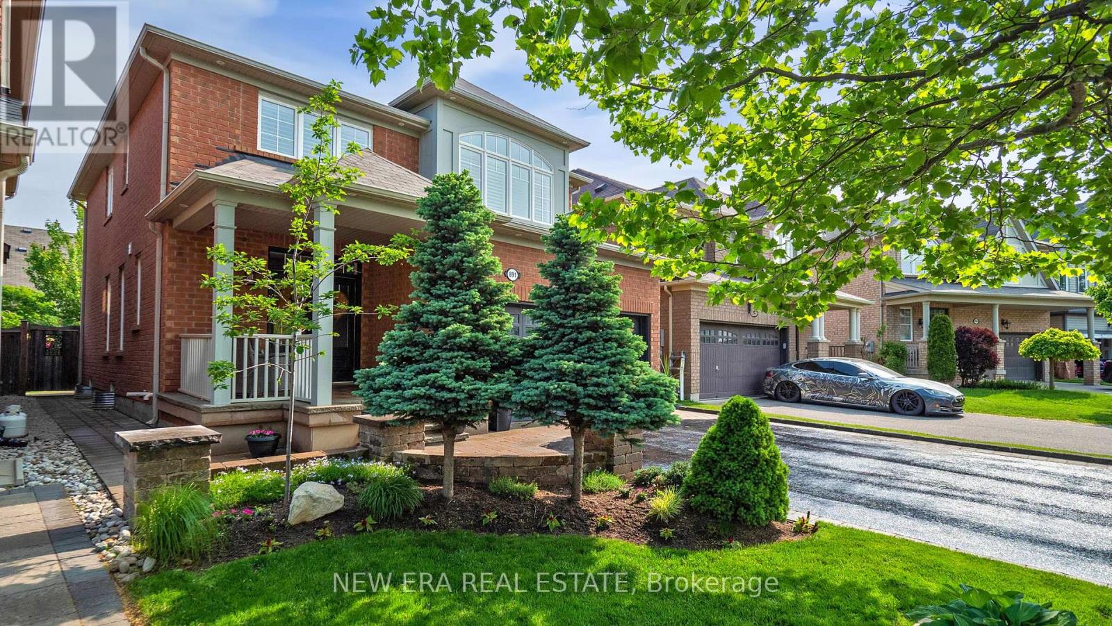 Property at 891 PICKERSGILL CRESCENT image 3