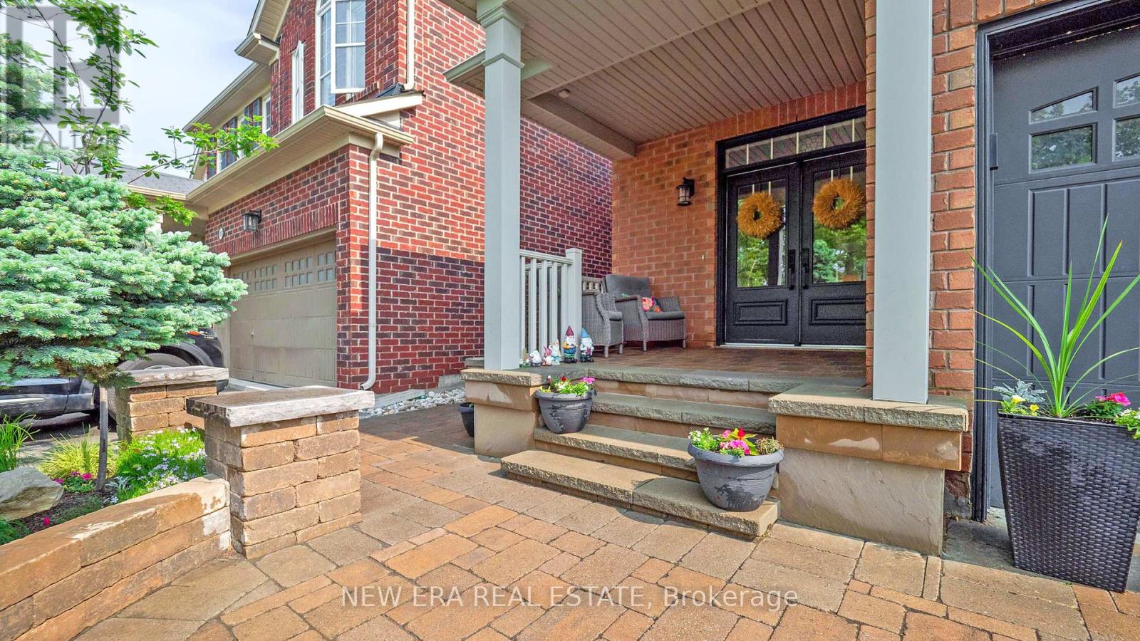 Property at 891 PICKERSGILL CRESCENT image 4