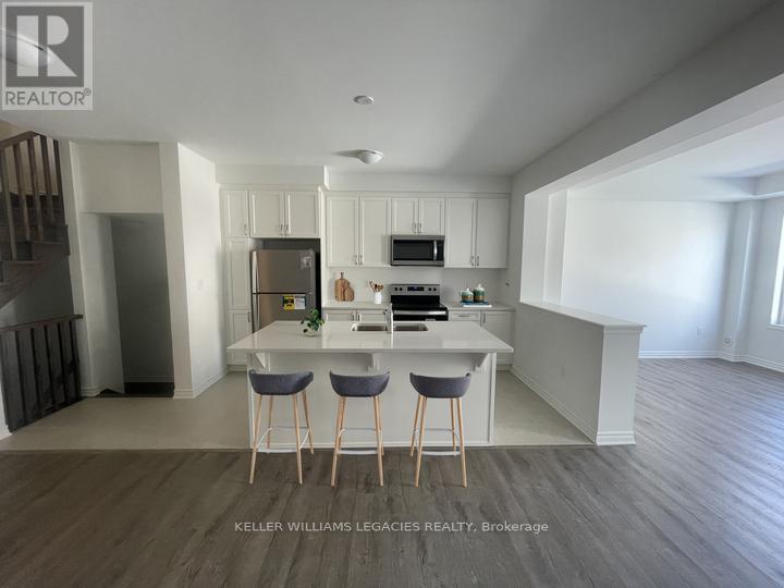 49 Melmar Street, Brampton, Ontario  L7A 5K5 - Photo 4 - W12198513