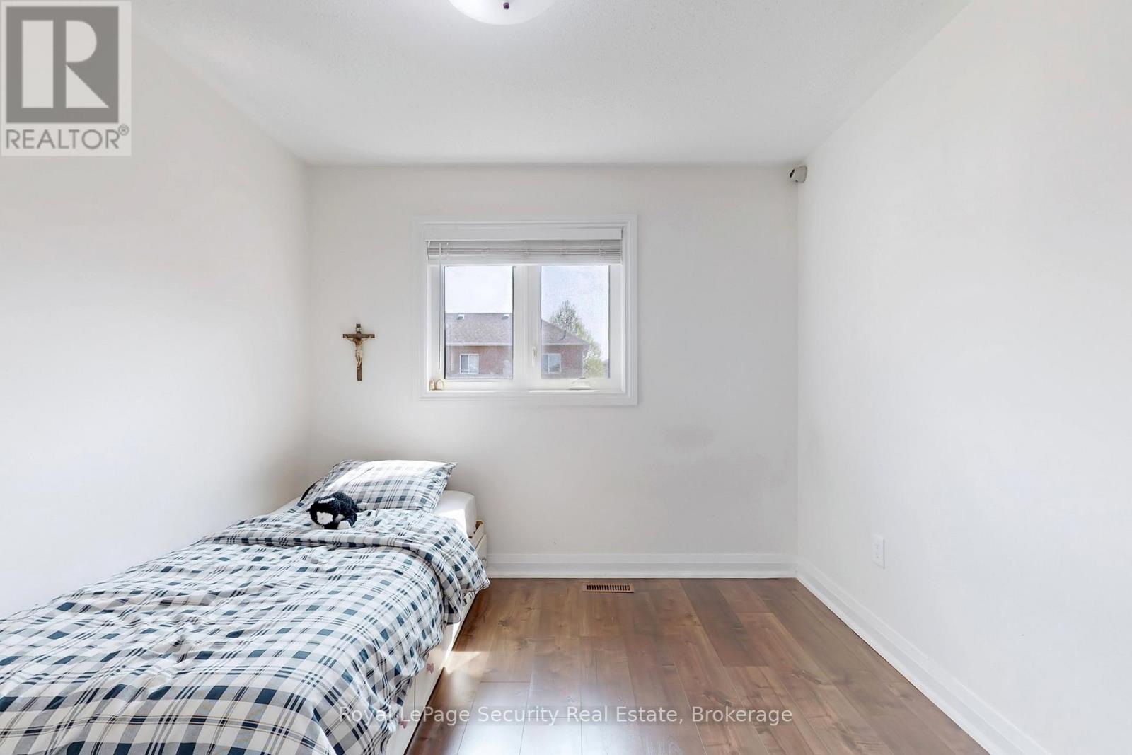 10 Barleyfield Road, Brampton (Sandringham-Wellington), Ontario  L6R 1Z7 - Photo 36 - W12198521