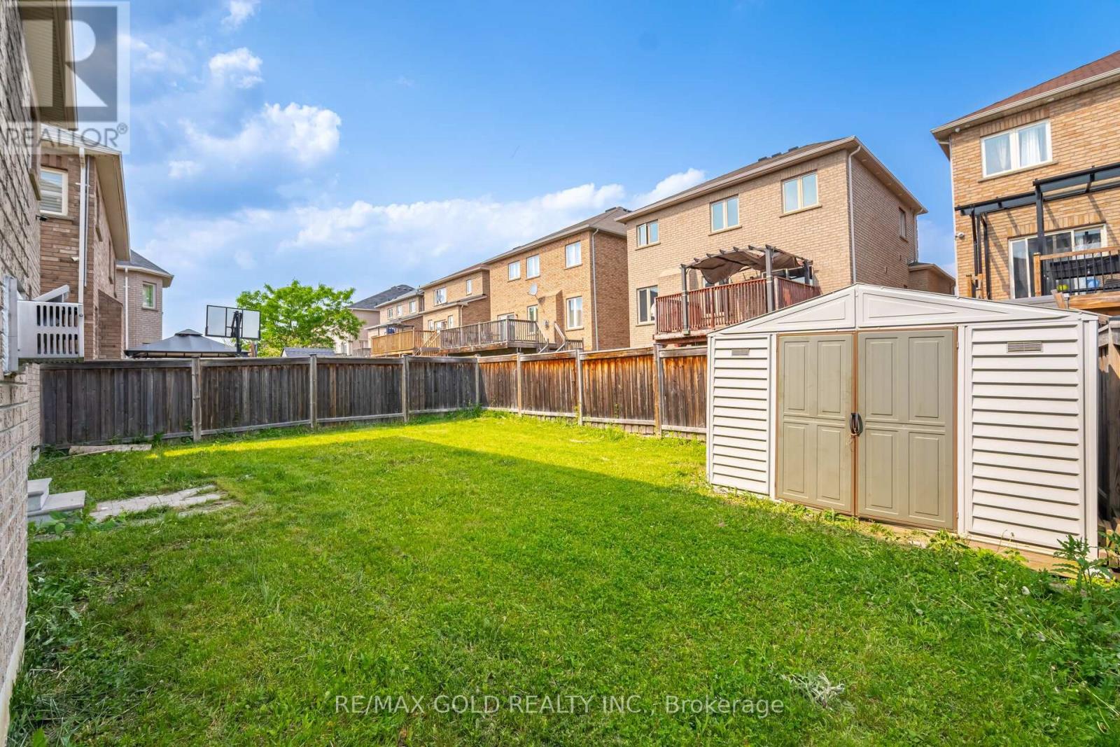 61 Birch Tree Trail, Brampton (Bram East), Ontario  L6P 3M8 - Photo 28 - W12198529