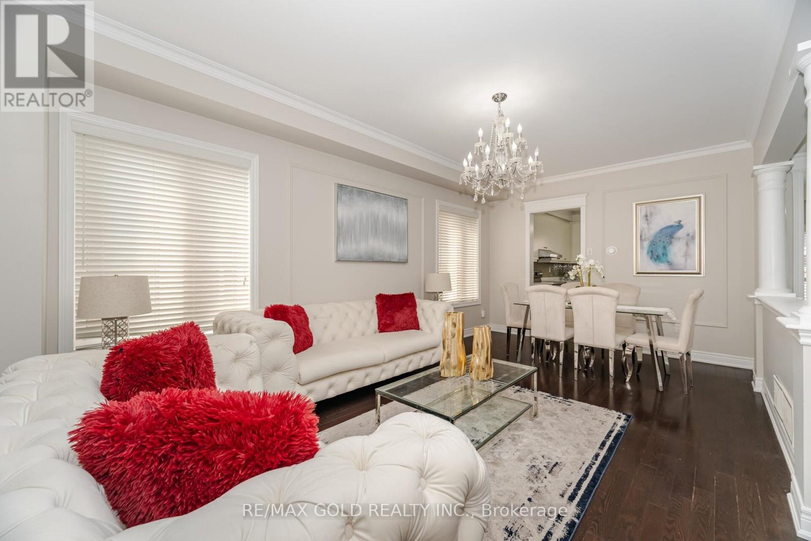 Property at 61 BIRCH TREE TRAIL image 4