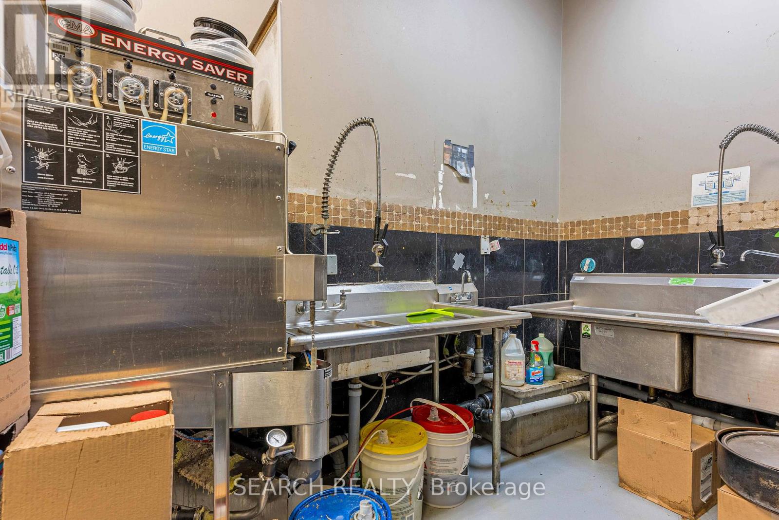 Unit A - 7454 Airport Road, Mississauga, Ontario  L4T 2H5 - Photo 18 - W12198554