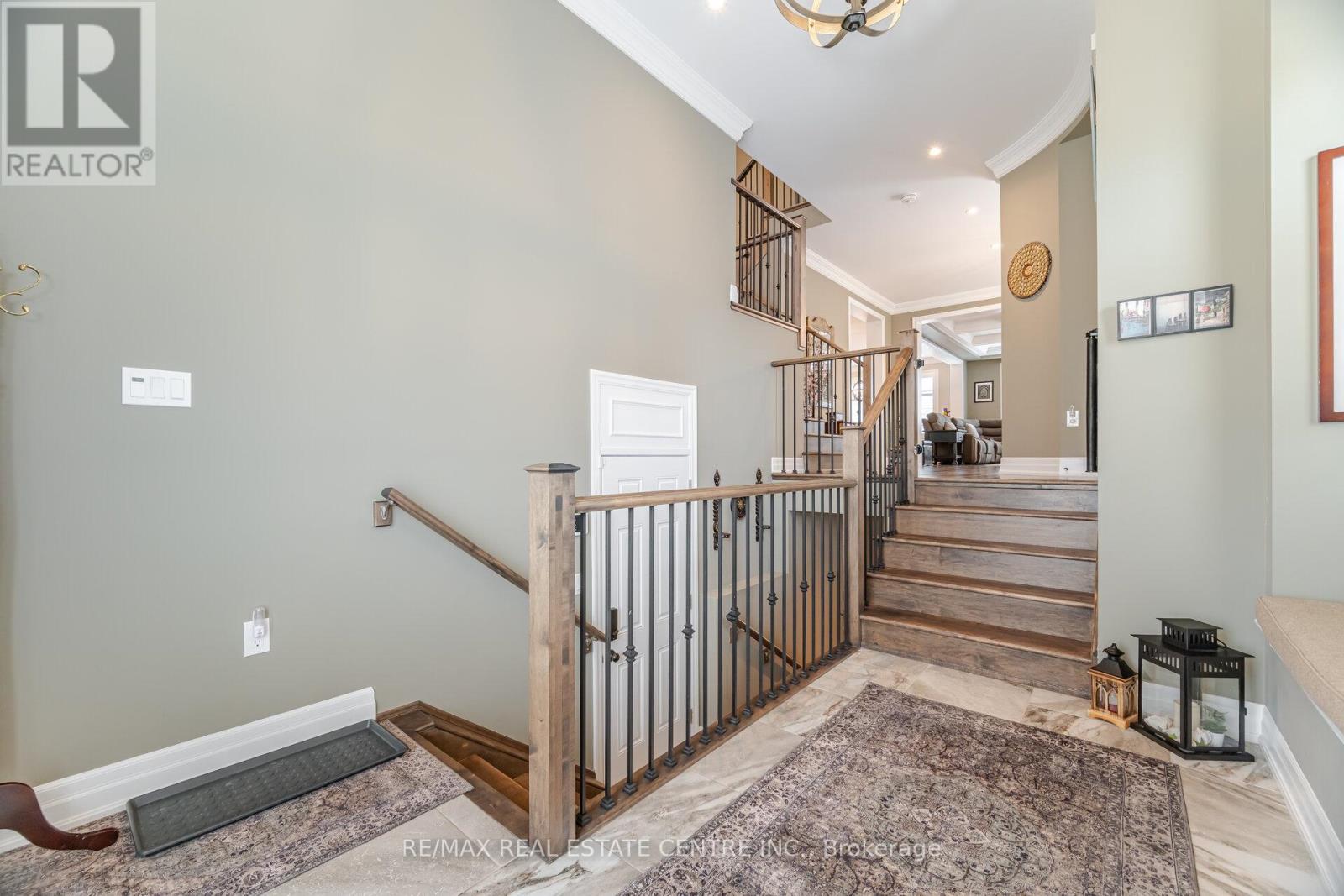 156 Camellia Crescent, Oakville, Ontario  L6H 1L2 - Photo 28 - W12153812
