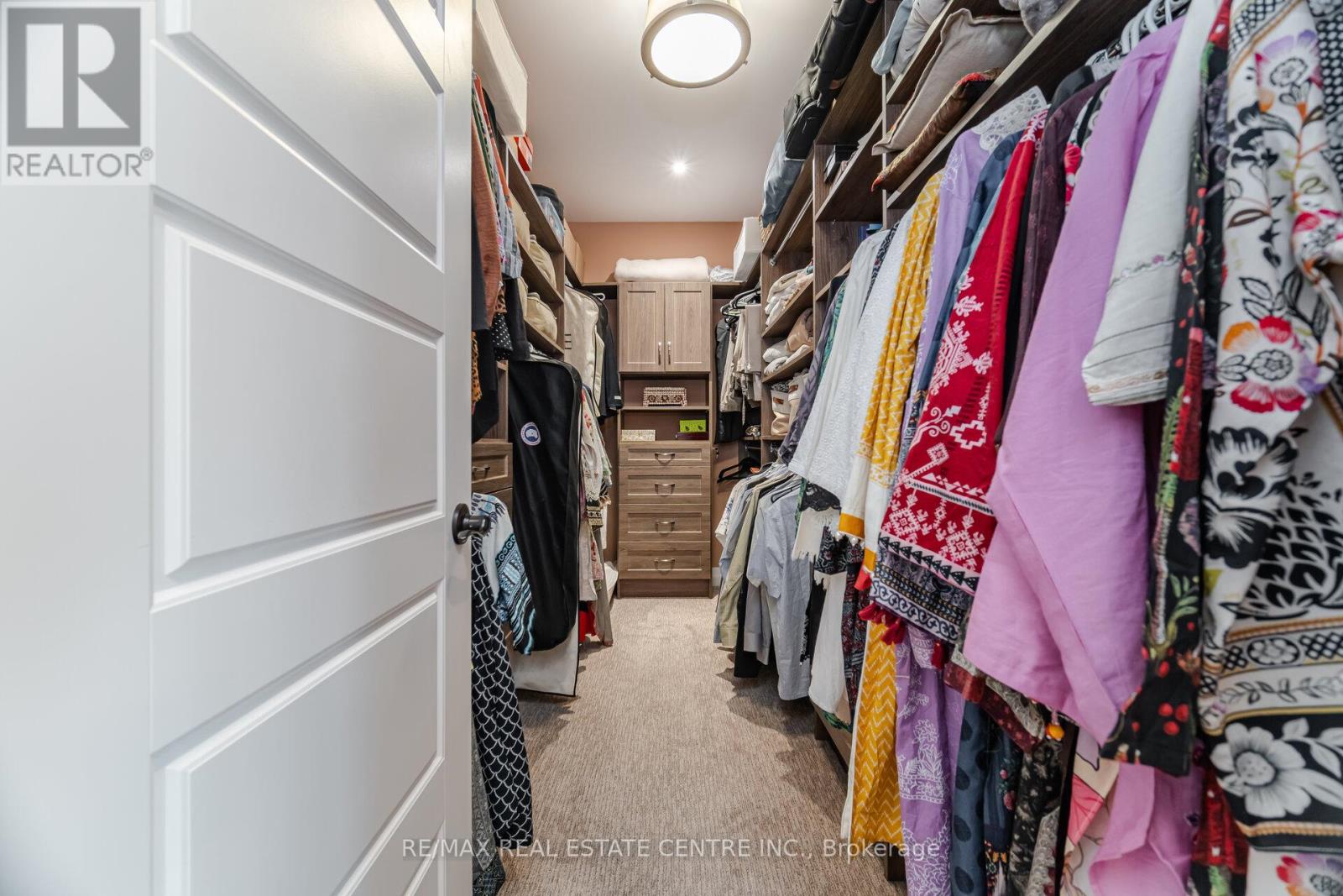156 Camellia Crescent, Oakville, Ontario  L6H 1L2 - Photo 20 - W12153812