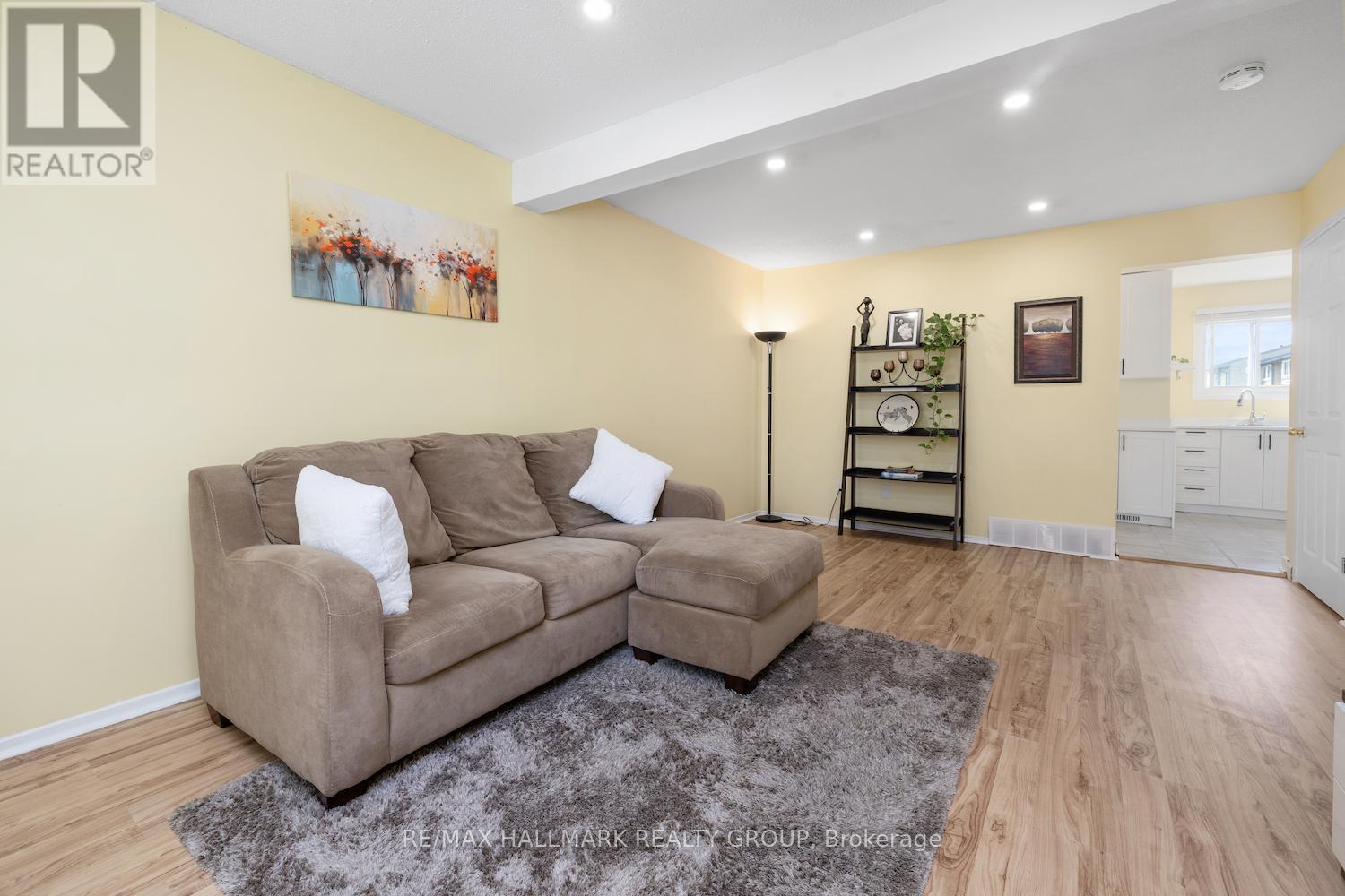 Property at 3238 UPLANDS DRIVE image 4