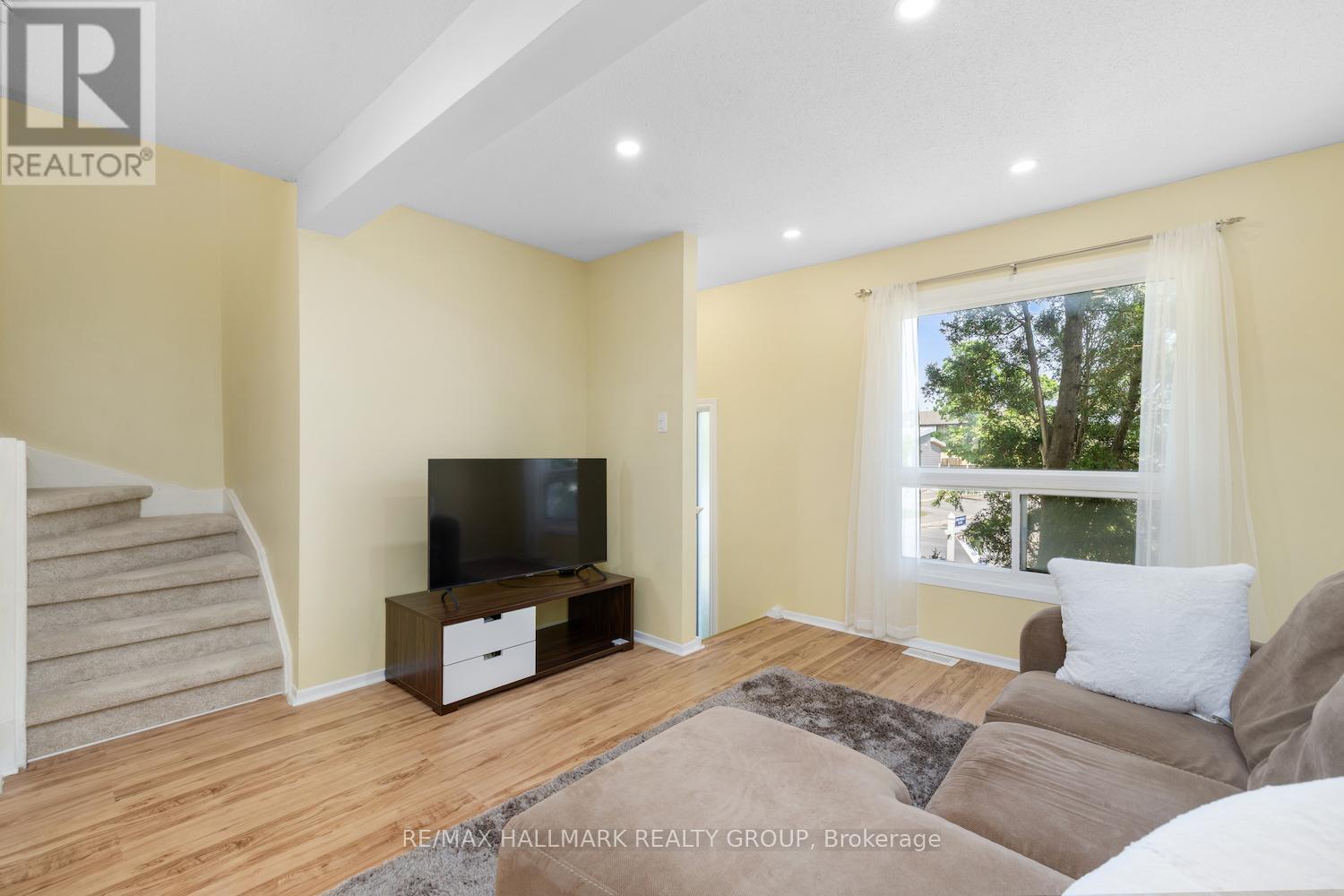 Property at 3238 UPLANDS DRIVE image 5