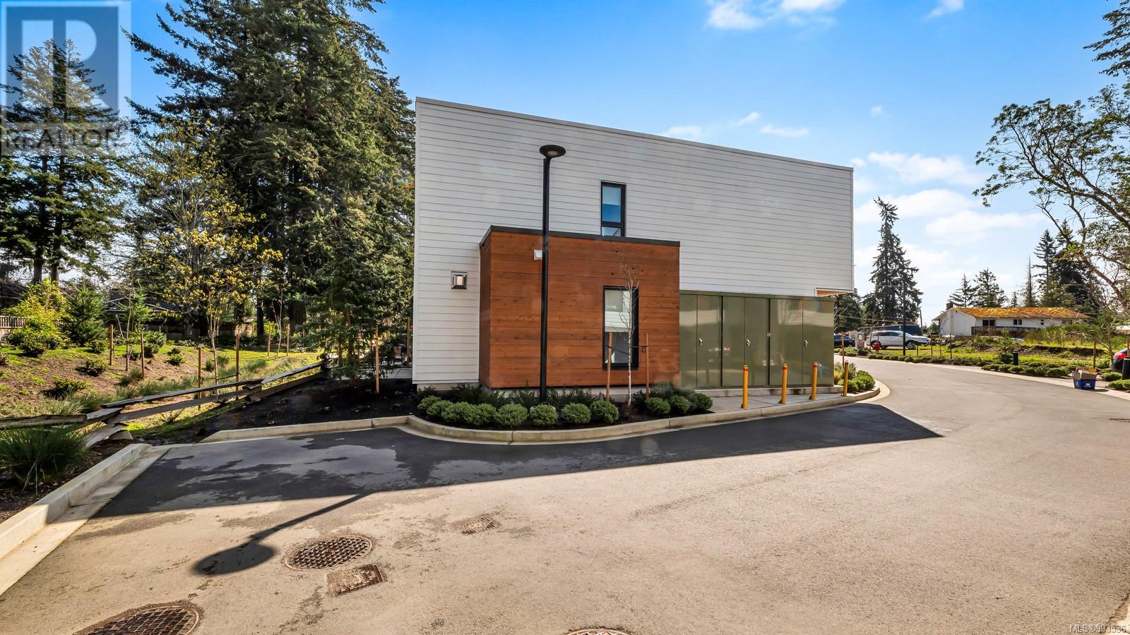 10 2330 Sooke Rd, Colwood, British Columbia  V9B 1X7 - Photo 38 - 993536