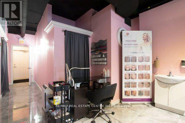 140 King Street W, Hamilton, Ontario  L8G 1J2 - Photo 4 - X12182906