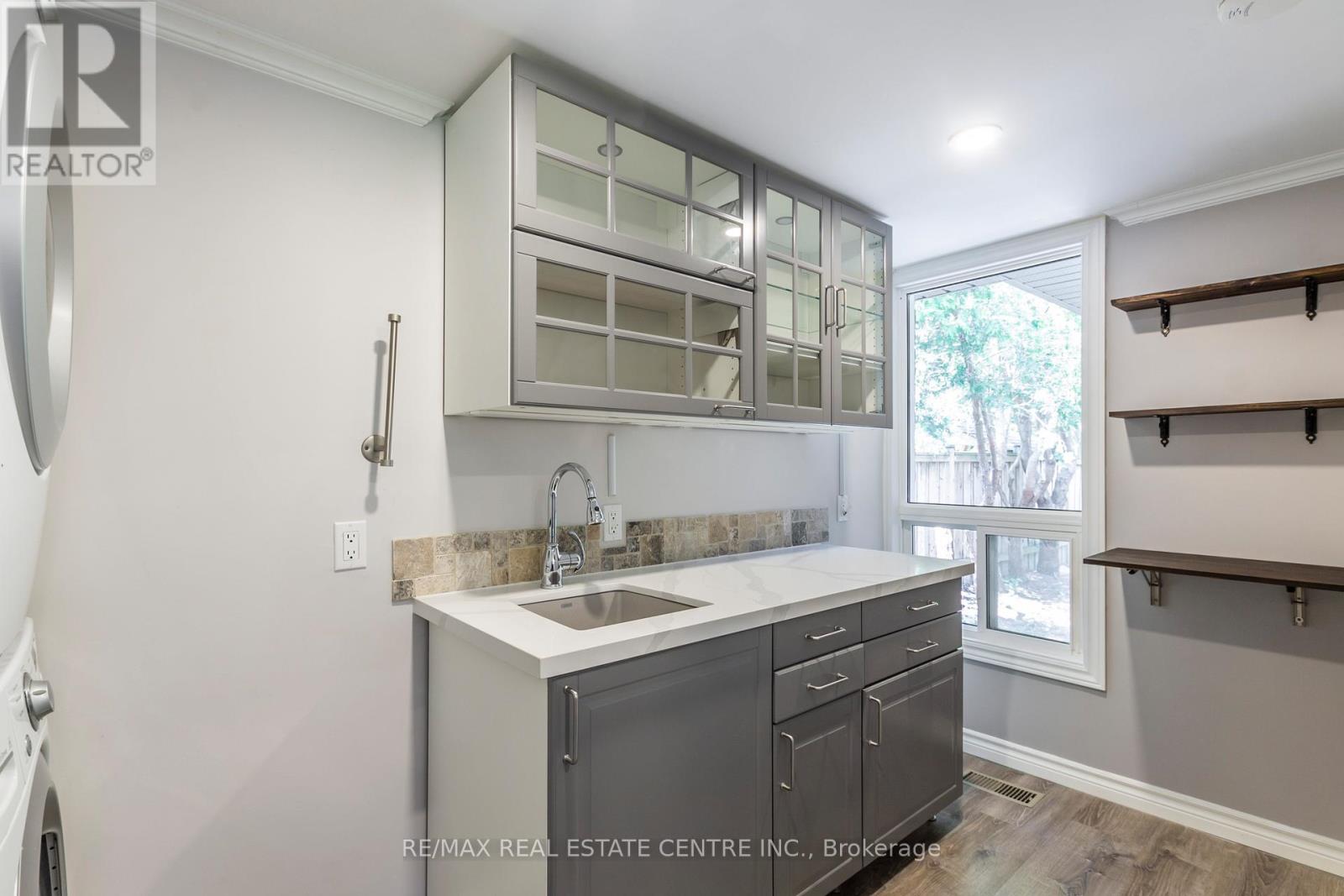 83 Jerseyville Road E, Hamilton, Ontario  L9G 1K3 - Photo 16 - X12192400