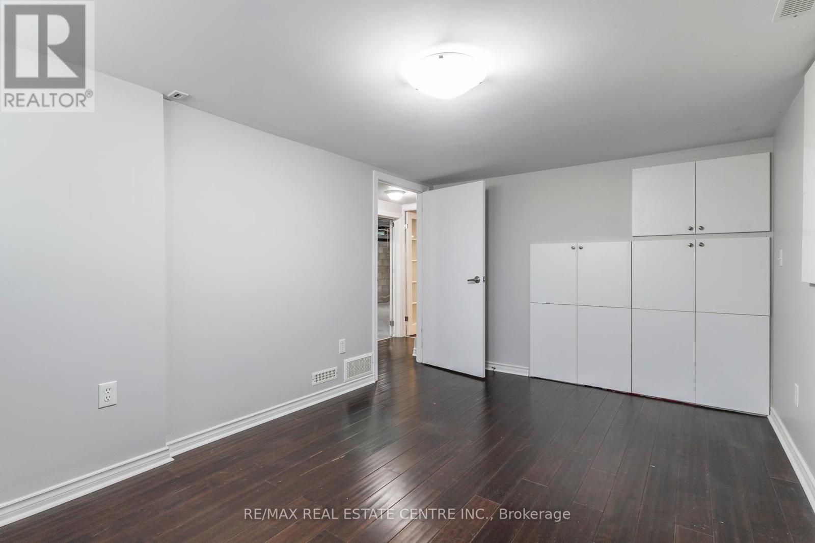 83 Jerseyville Road E, Hamilton, Ontario  L9G 1K3 - Photo 24 - X12192400