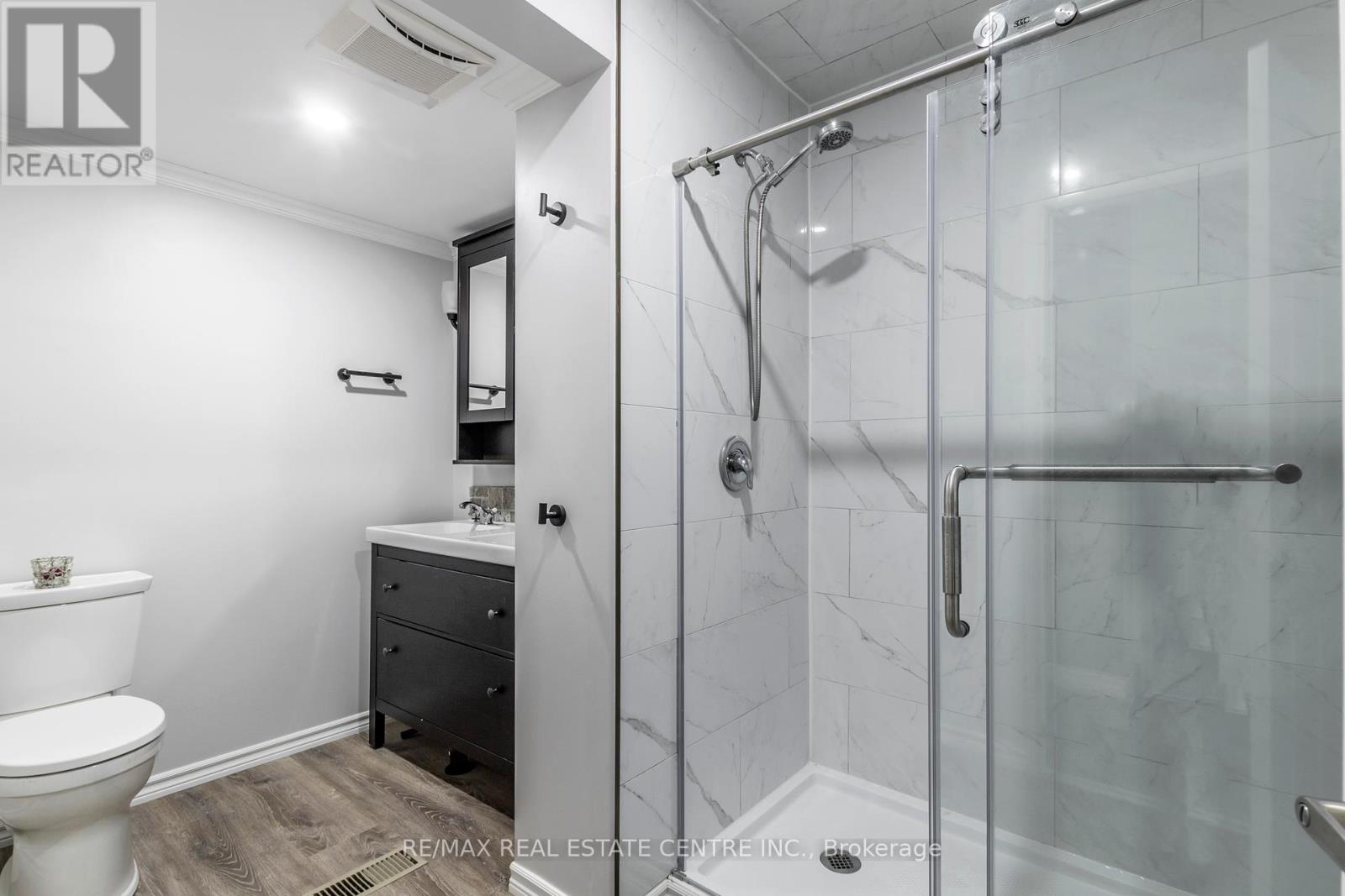 83 Jerseyville Road E, Hamilton, Ontario  L9G 1K3 - Photo 17 - X12192400