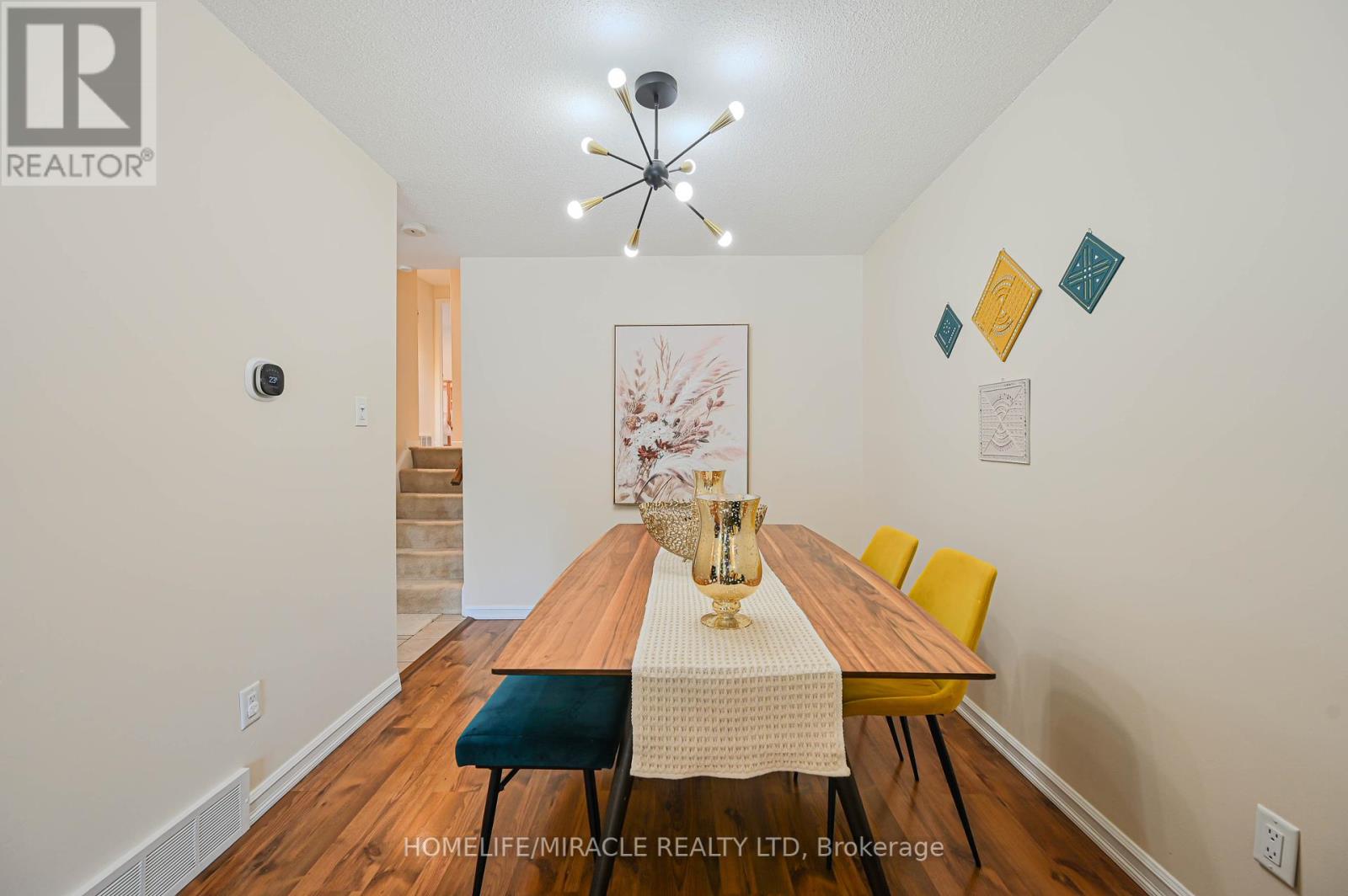 307 Magnolia Drive, Hamilton, Ontario  L9C 6R2 - Photo 13 - X12198457