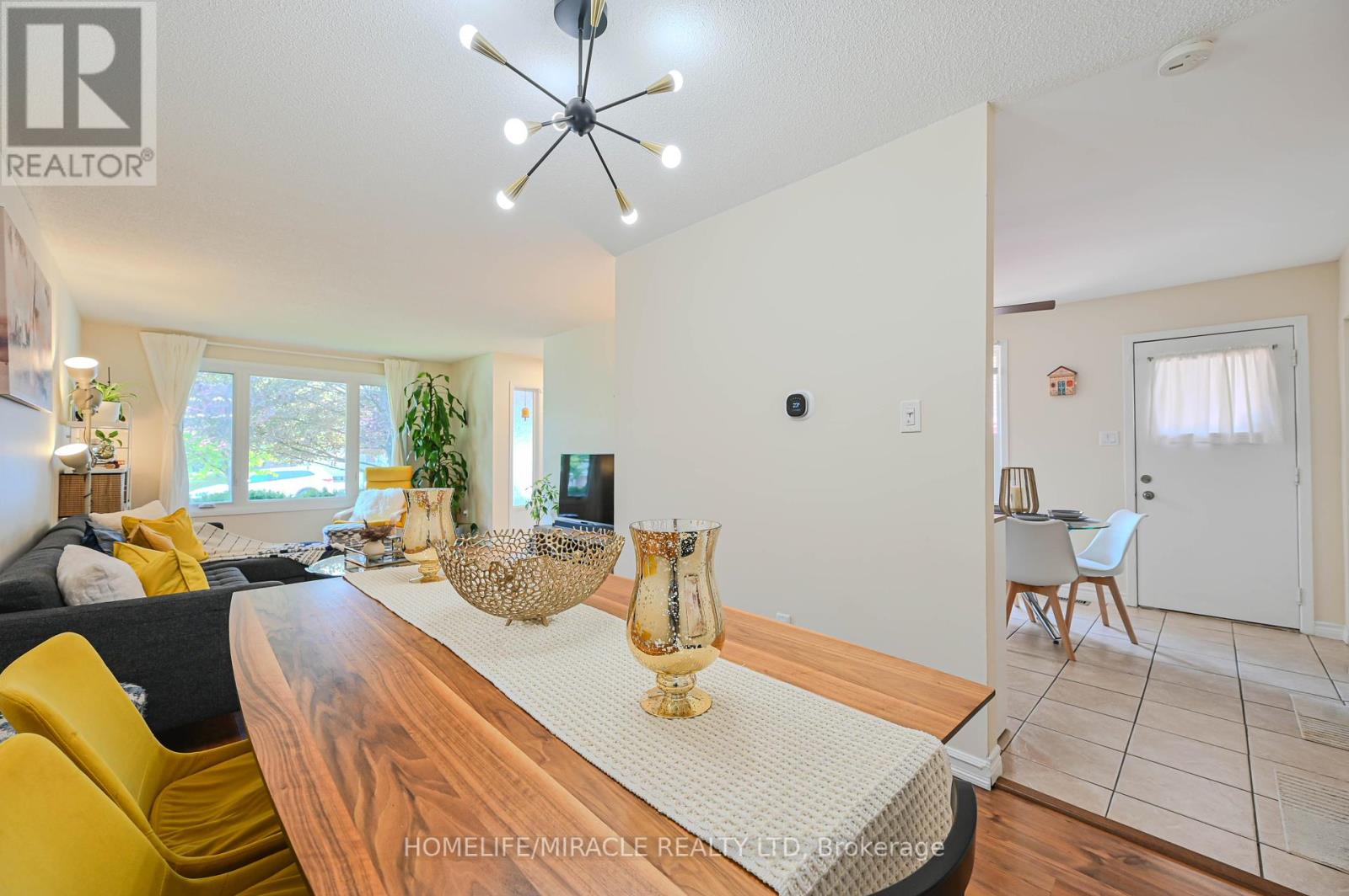 307 Magnolia Drive, Hamilton, Ontario  L9C 6R2 - Photo 15 - X12198457