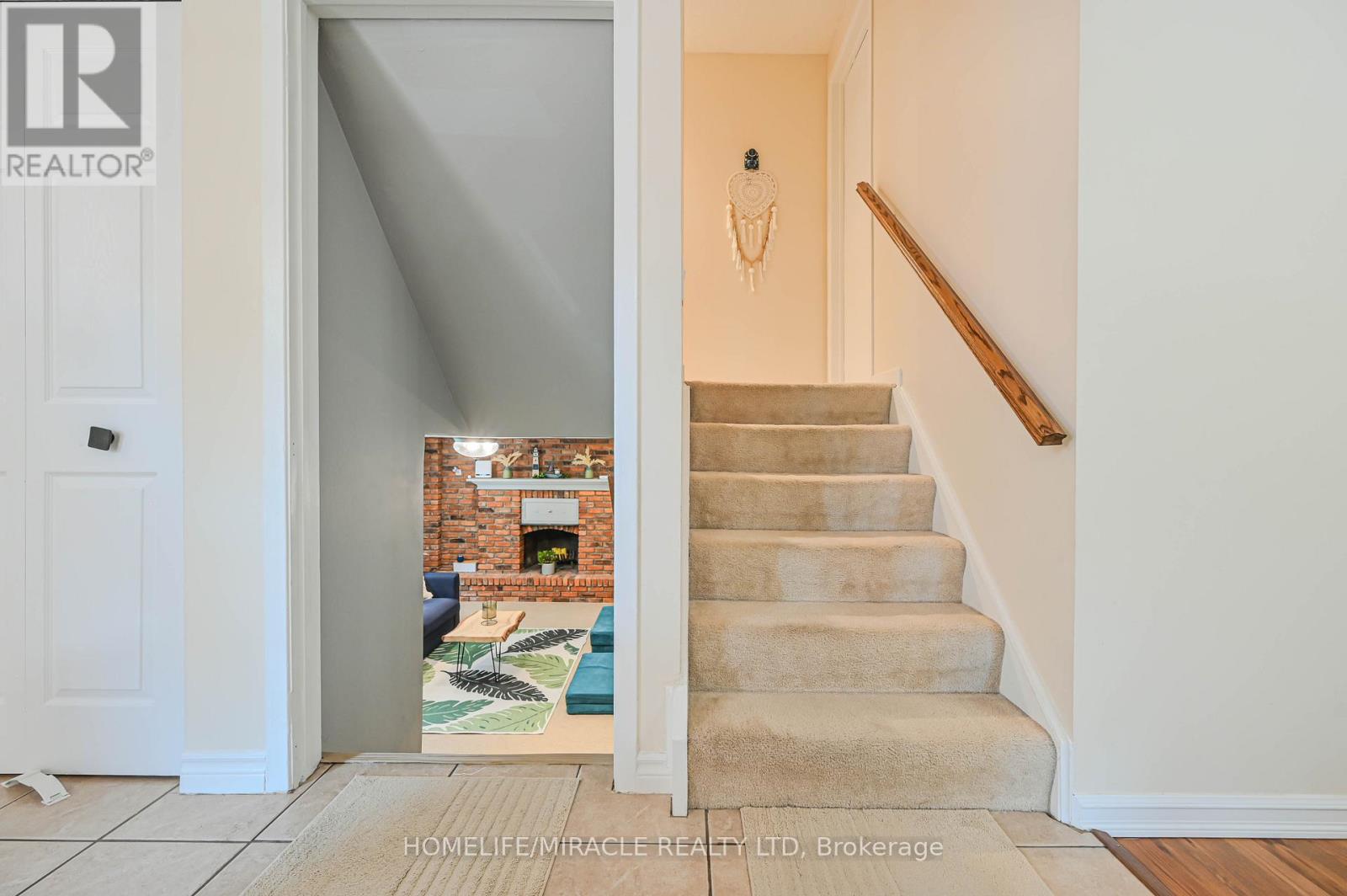 307 Magnolia Drive, Hamilton, Ontario  L9C 6R2 - Photo 23 - X12198457
