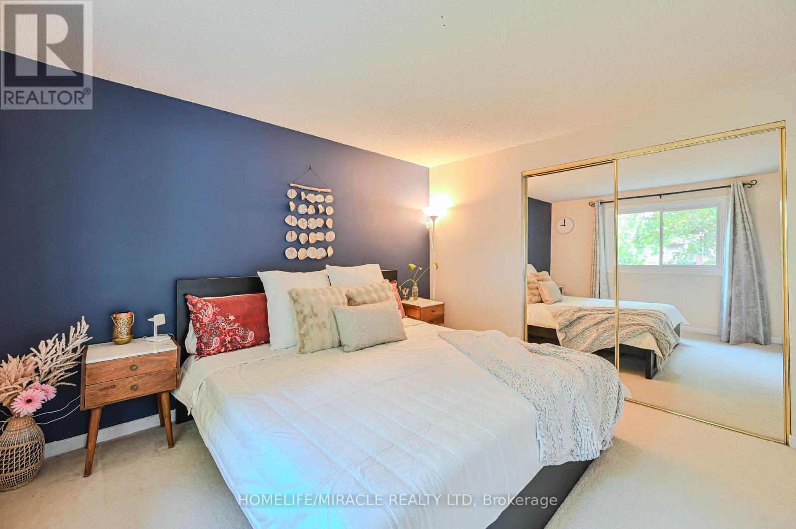 307 Magnolia Drive, Hamilton, Ontario  L9C 6R2 - Photo 27 - X12198457