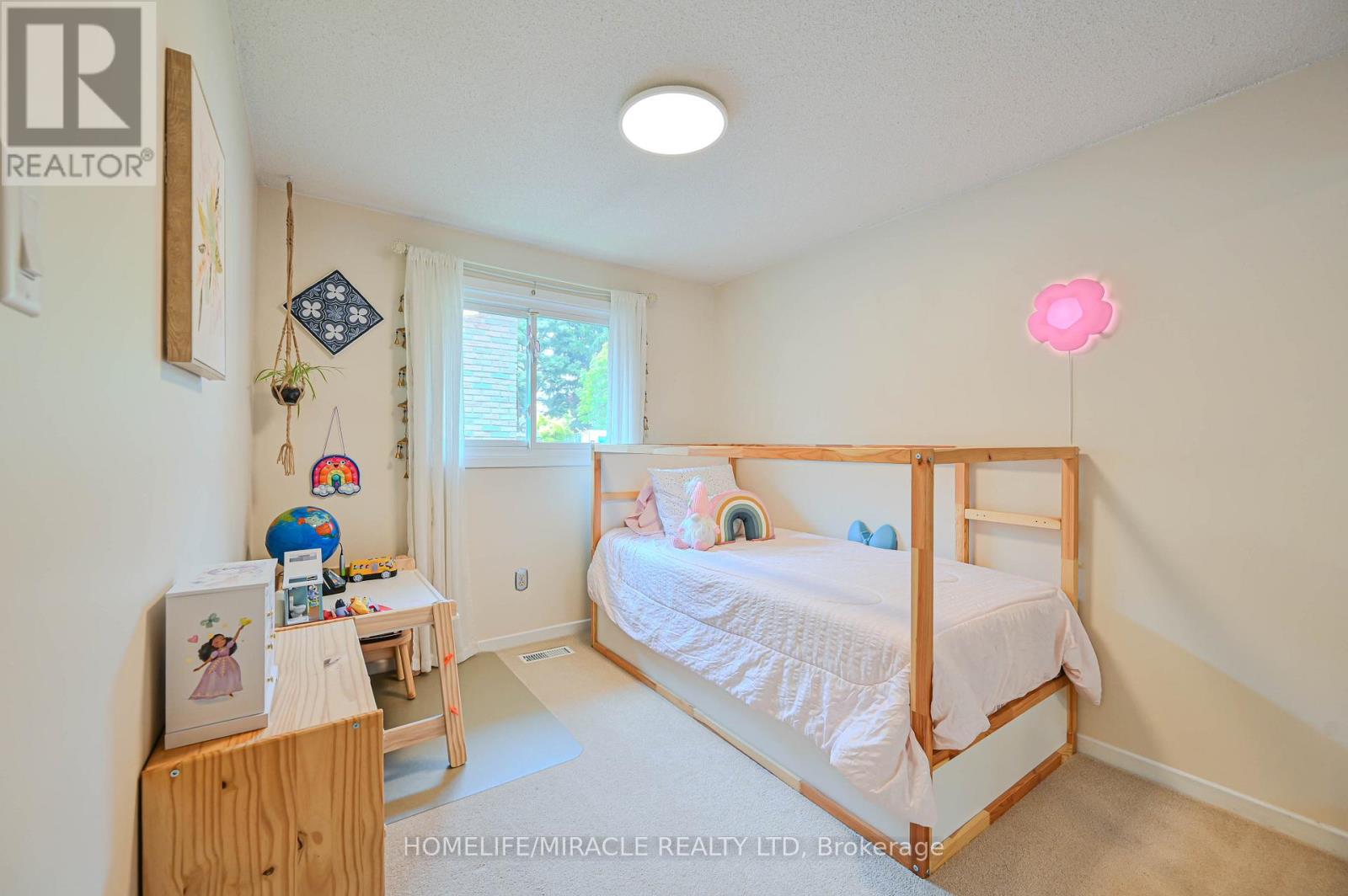 307 Magnolia Drive, Hamilton, Ontario  L9C 6R2 - Photo 29 - X12198457
