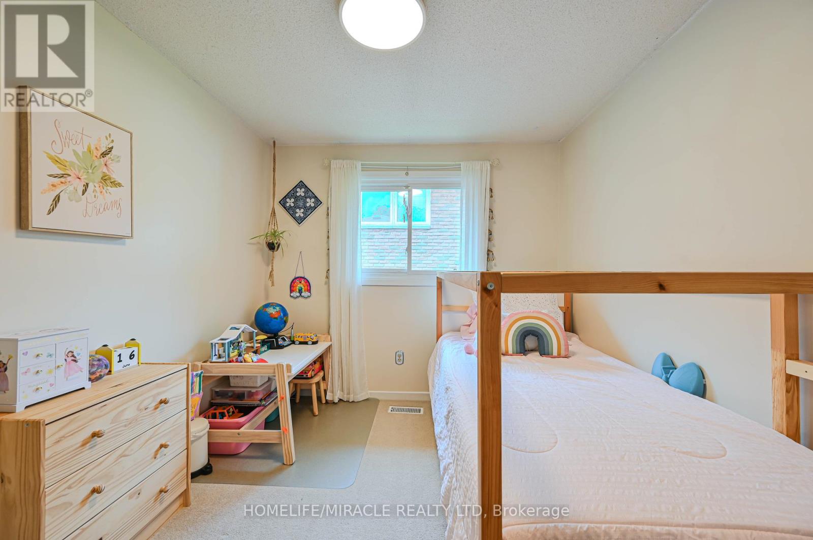 307 Magnolia Drive, Hamilton, Ontario  L9C 6R2 - Photo 30 - X12198457