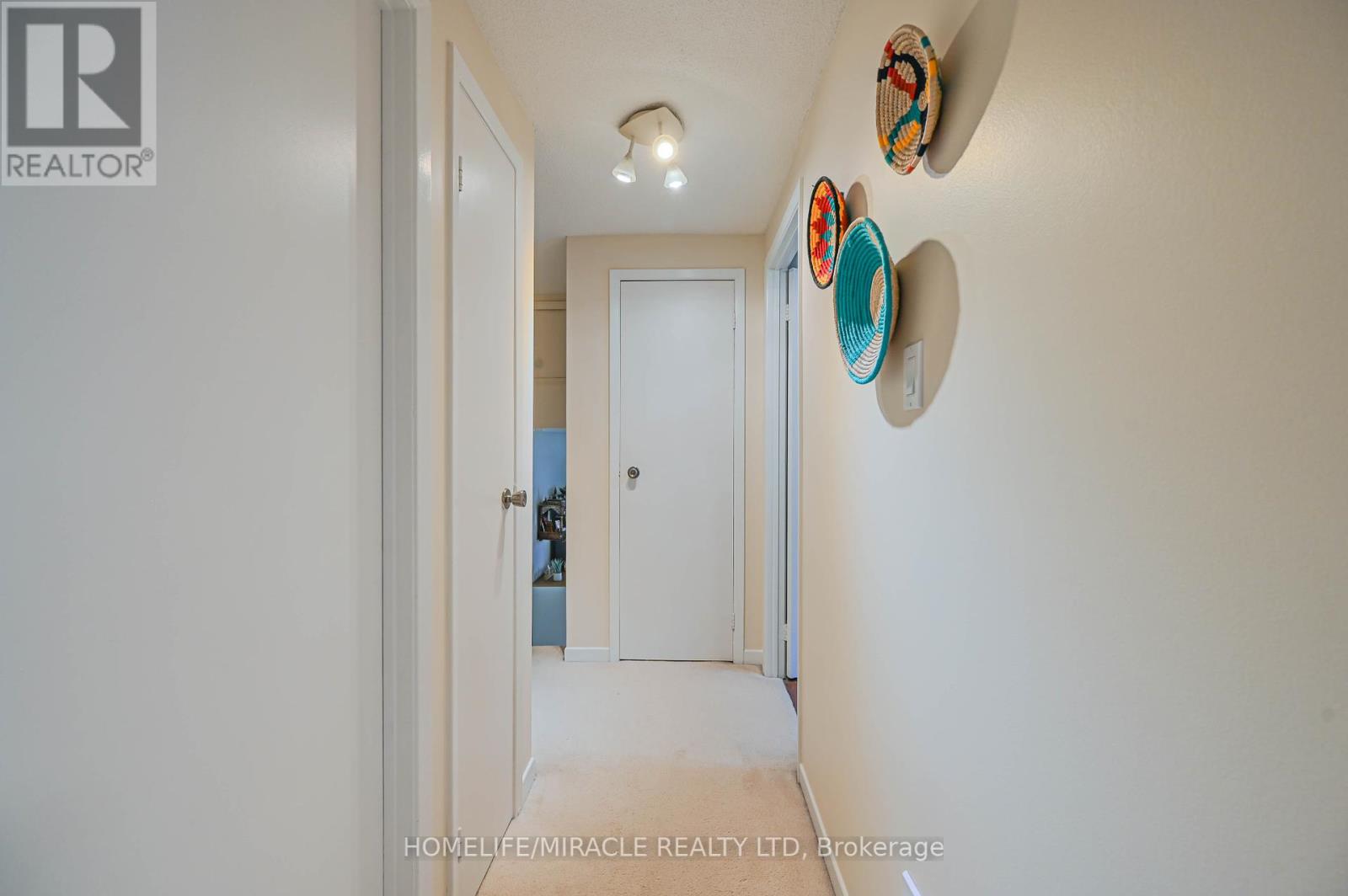 307 Magnolia Drive, Hamilton (Fessenden), Ontario  L9C 6R2 - Photo 33 - X12198457