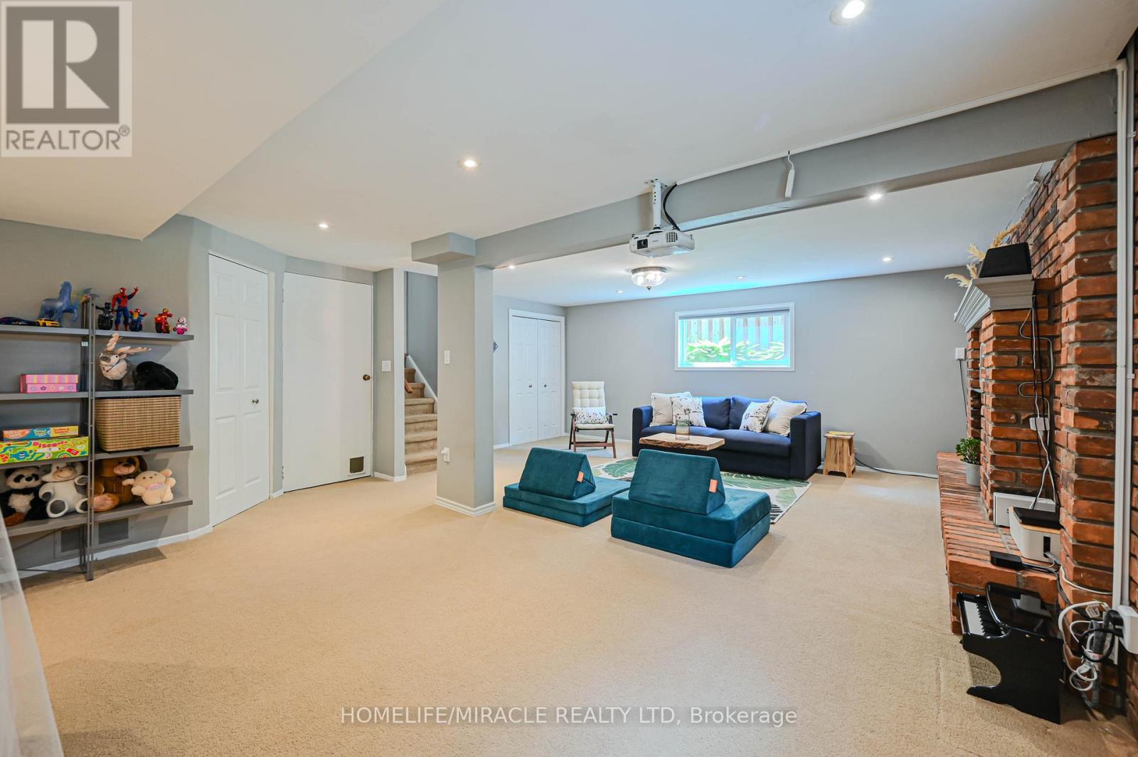 307 Magnolia Drive, Hamilton, Ontario  L9C 6R2 - Photo 41 - X12198457