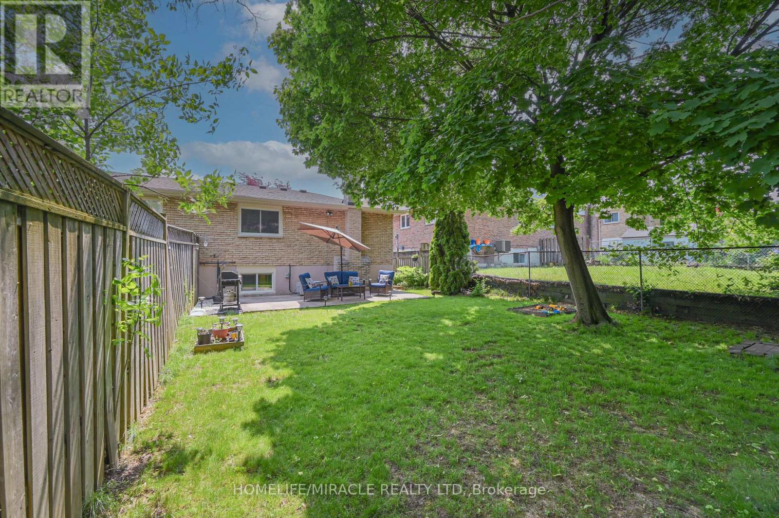 307 Magnolia Drive, Hamilton, Ontario  L9C 6R2 - Photo 48 - X12198457