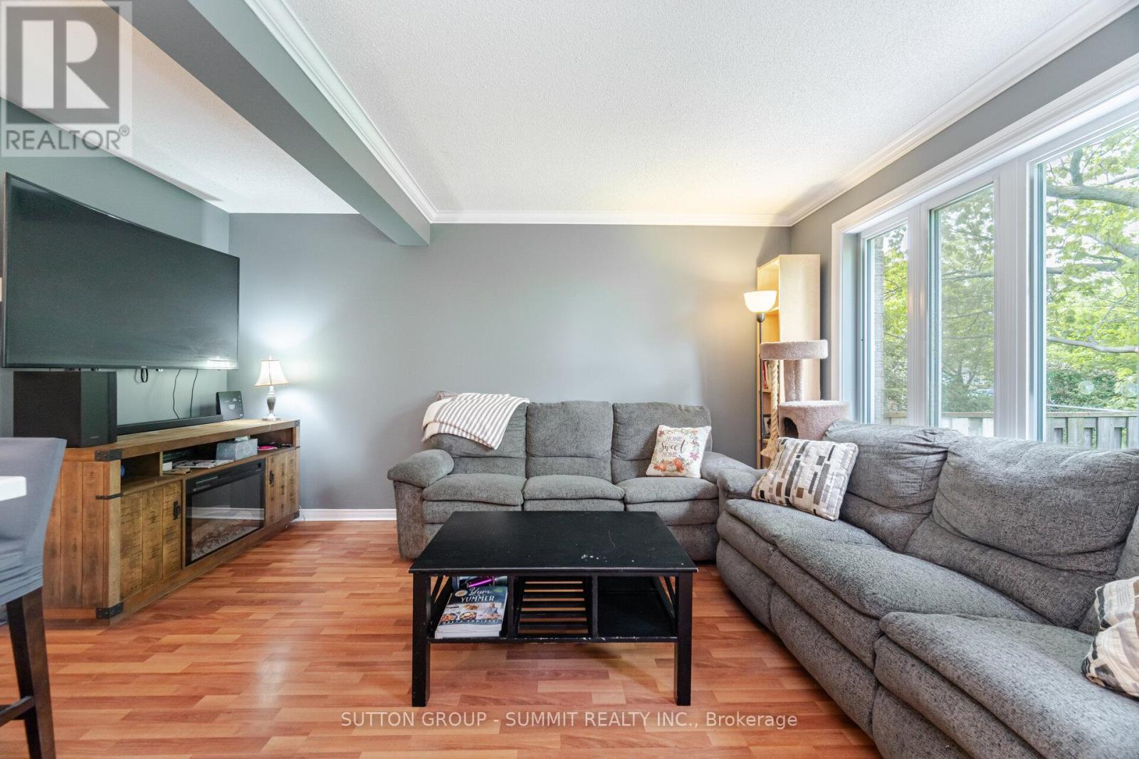 32 - 1809 Upper Wentworth Street, Hamilton, Ontario  L9B 2R9 - Photo 4 - X12198506