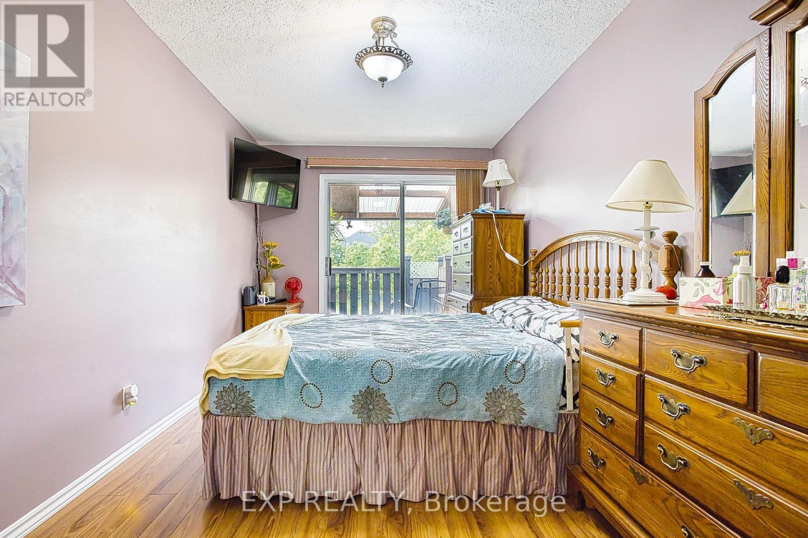 6034 Wildrose Crescent, Niagara Falls (Oldfield), Ontario  L2G 7T2 - Photo 19 - X12198560